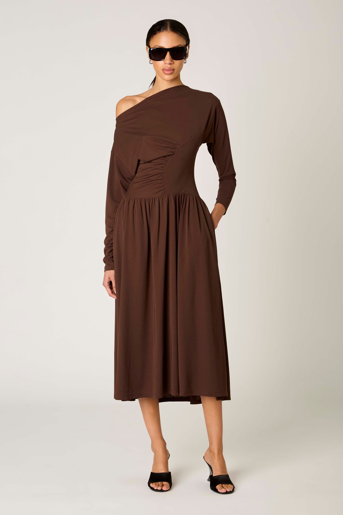 nilsa dress in brown & beige multi l academie Topanga – NIA Maxi length Sizing US Size:9.5 Eye Test White Gold first communion dress sale
