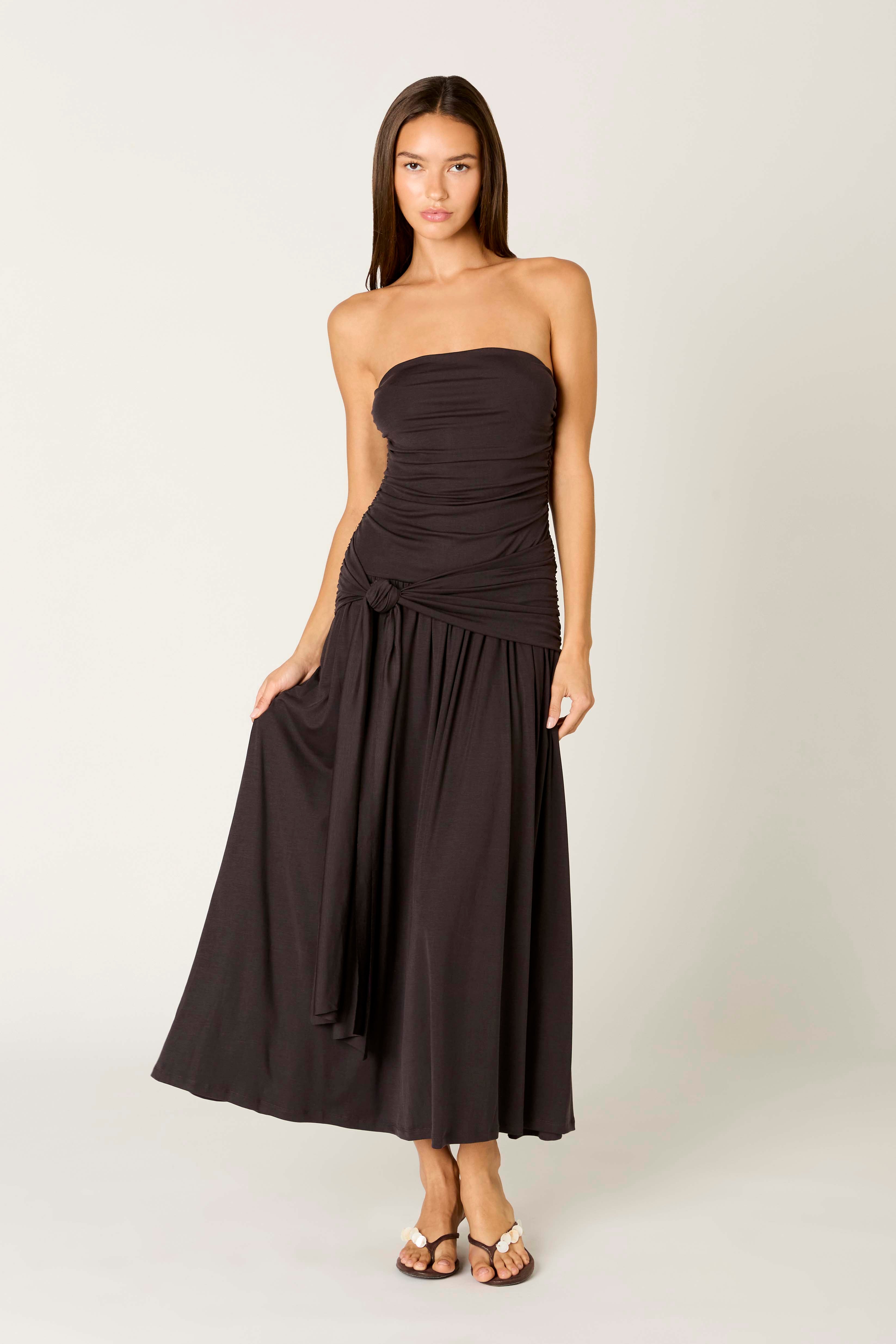 Sevilla Dress in coal front view