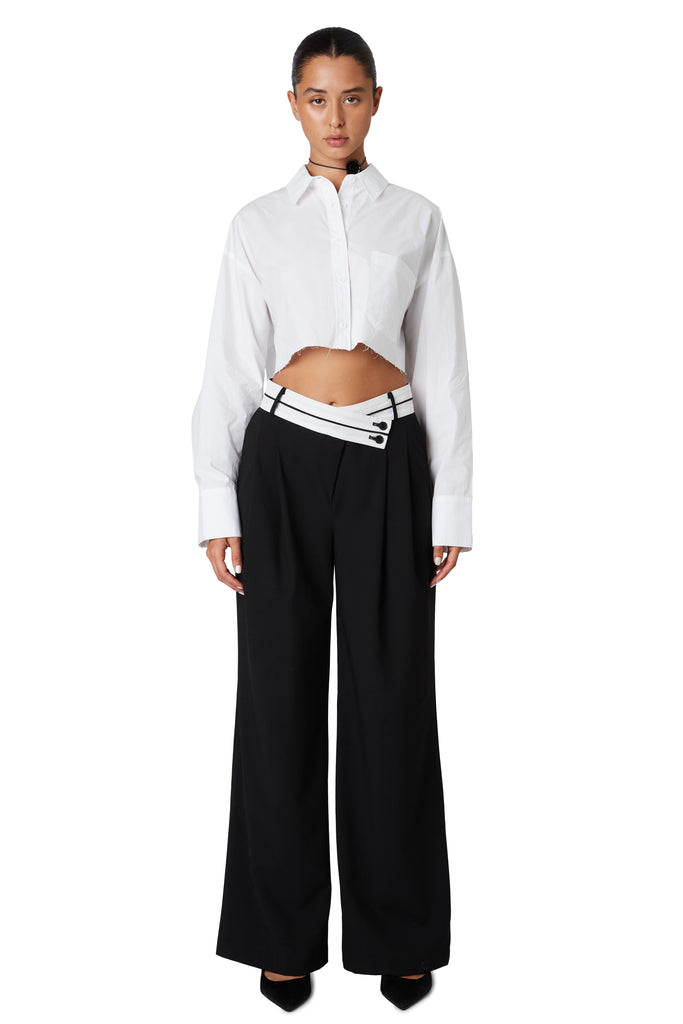 Aaliyah Trouser in black front view