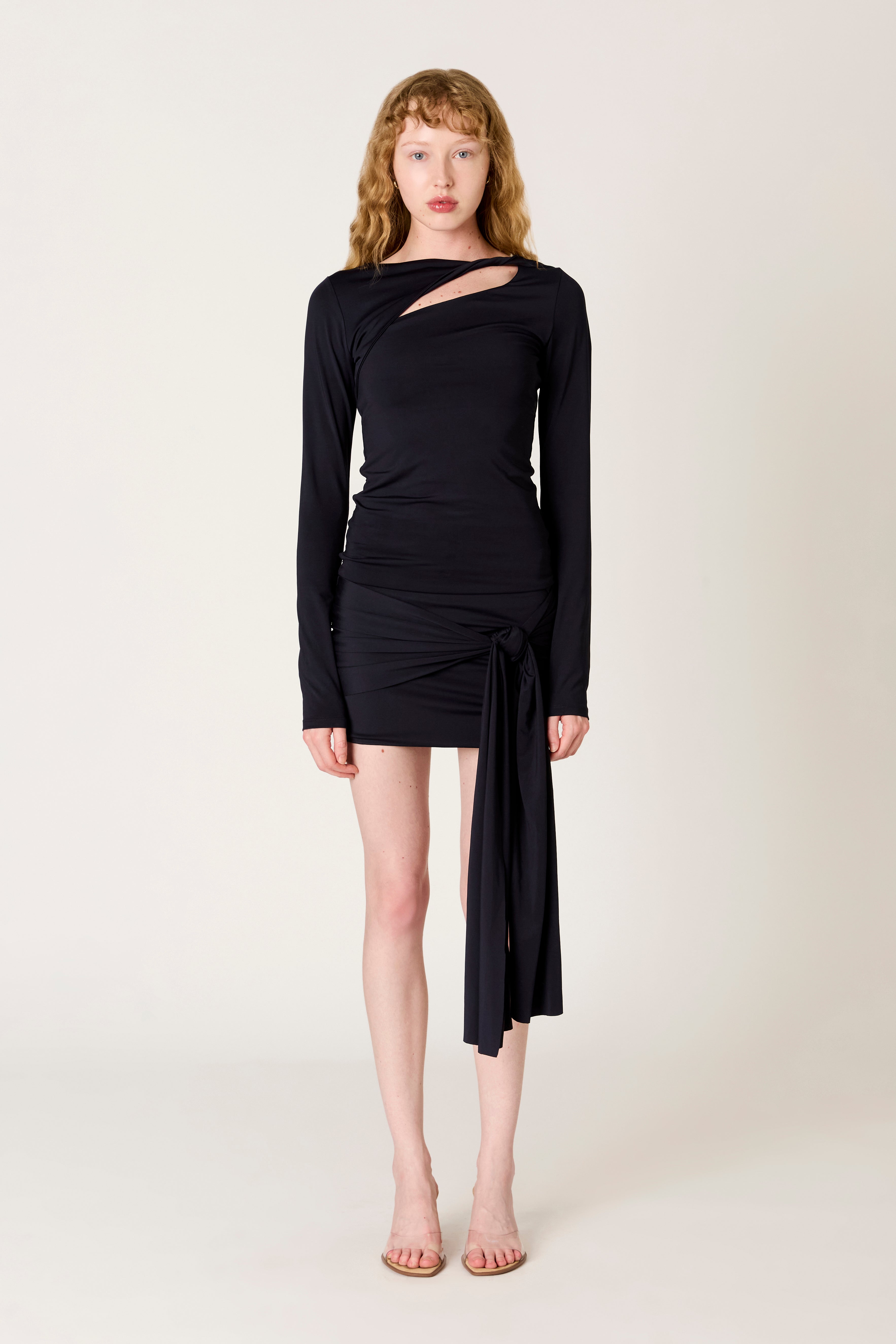 San Vicente Top in midnight front view