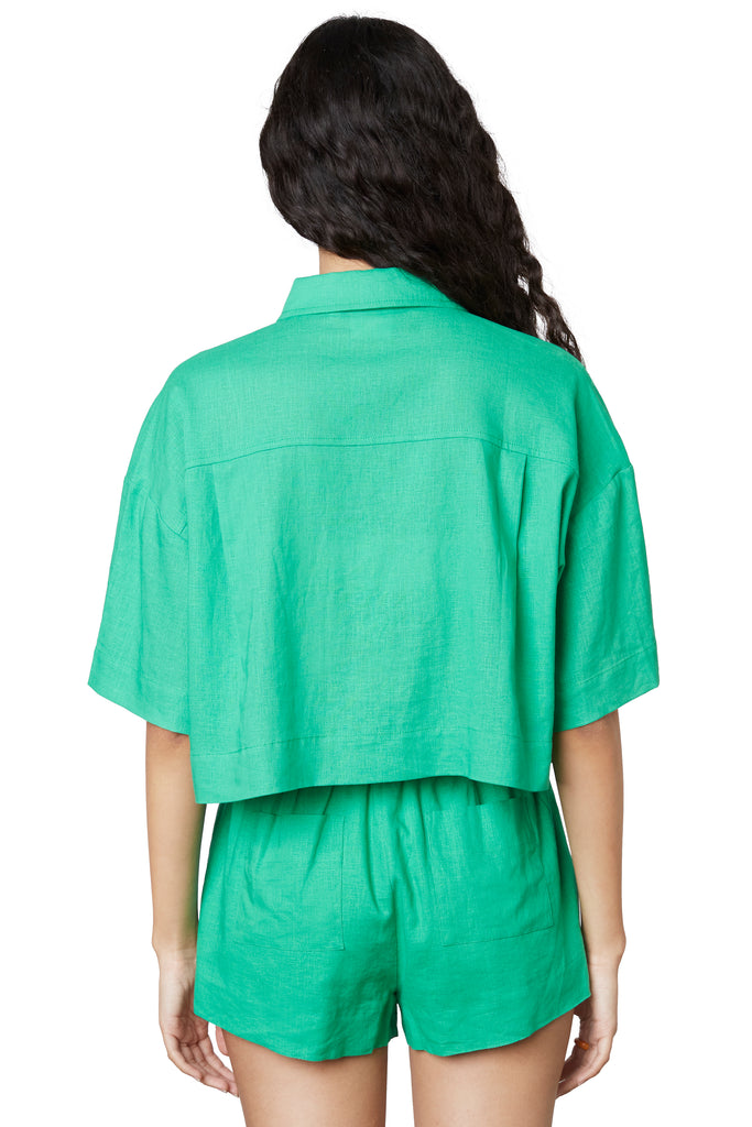 Cropped Boxy Shirt in kelly, back view