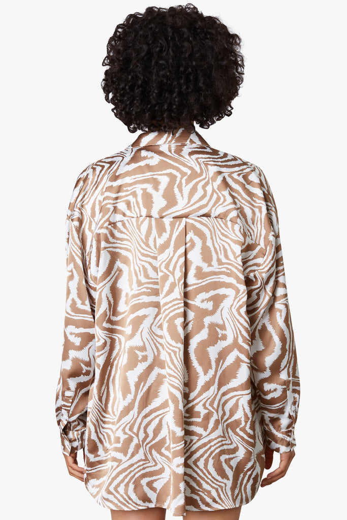 Oversized Satin Shirt in copper, back view