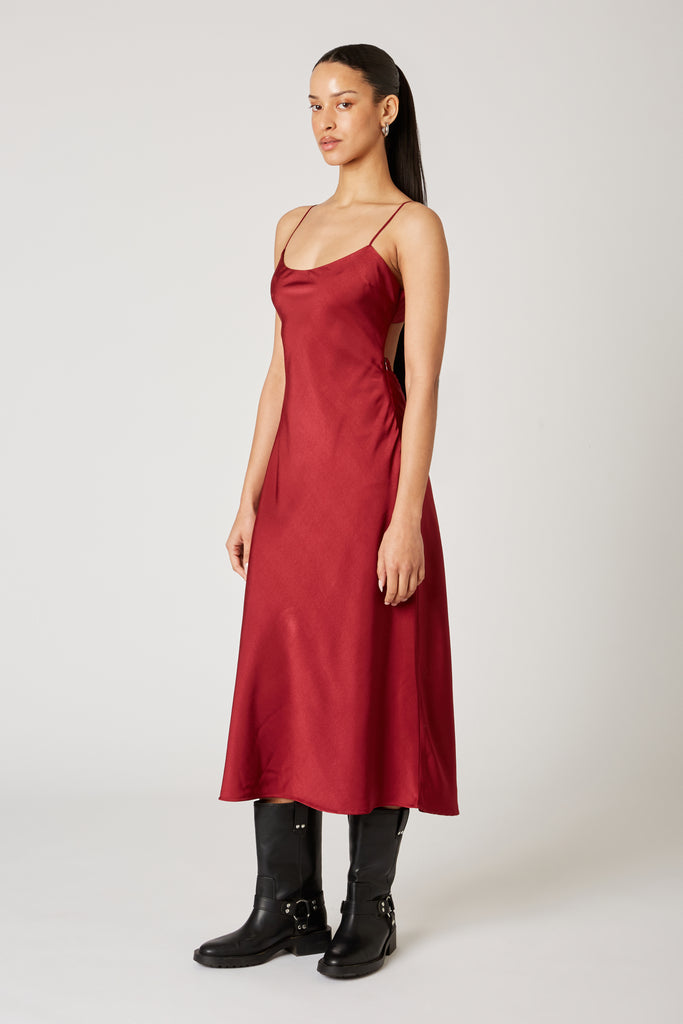 Rumble Dress in garnet side view