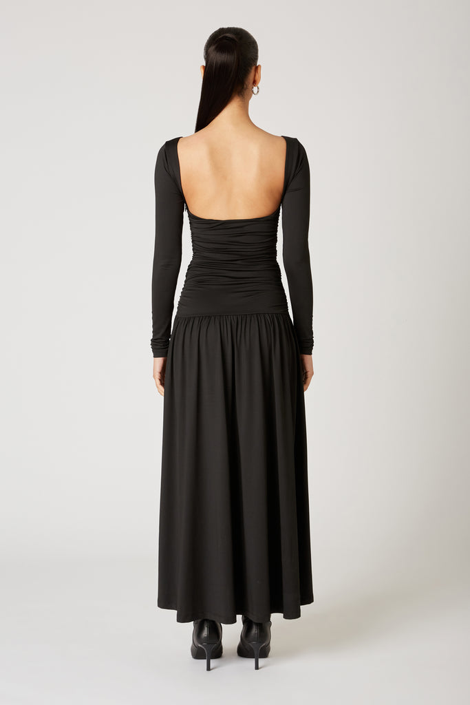 Sera Dress in black back view 