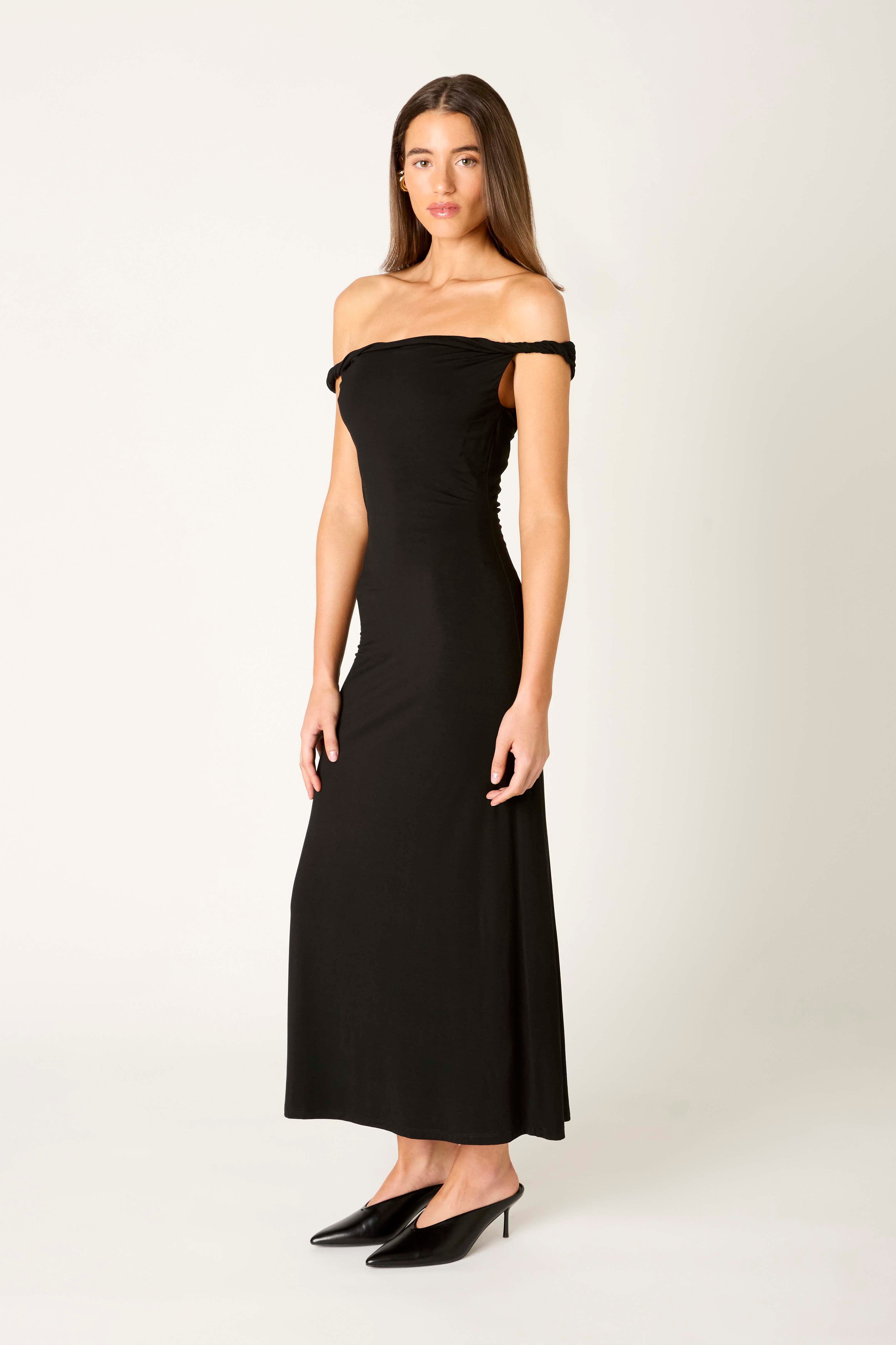 Carmella Dress in black side view