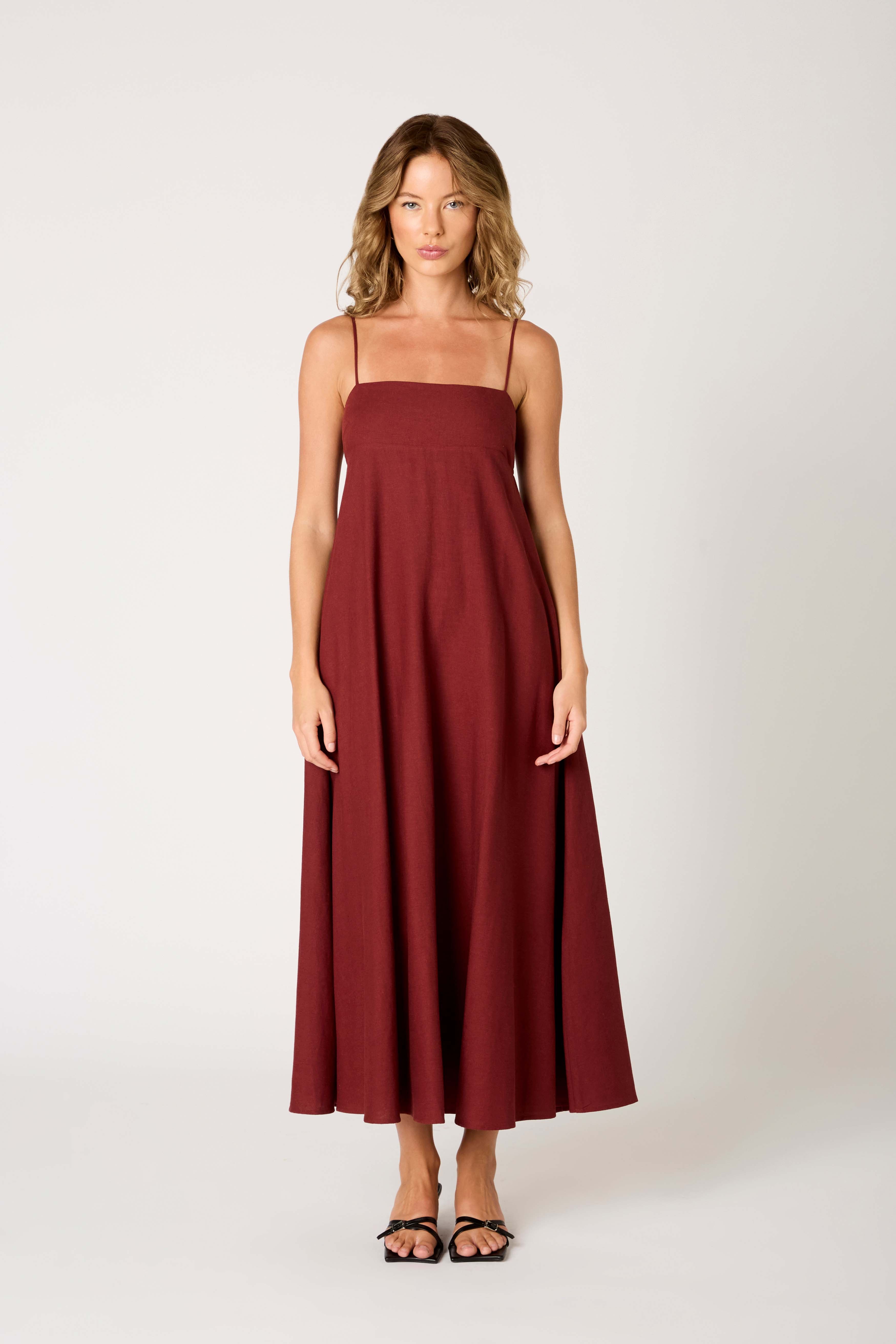Clove Dress in henna front view
