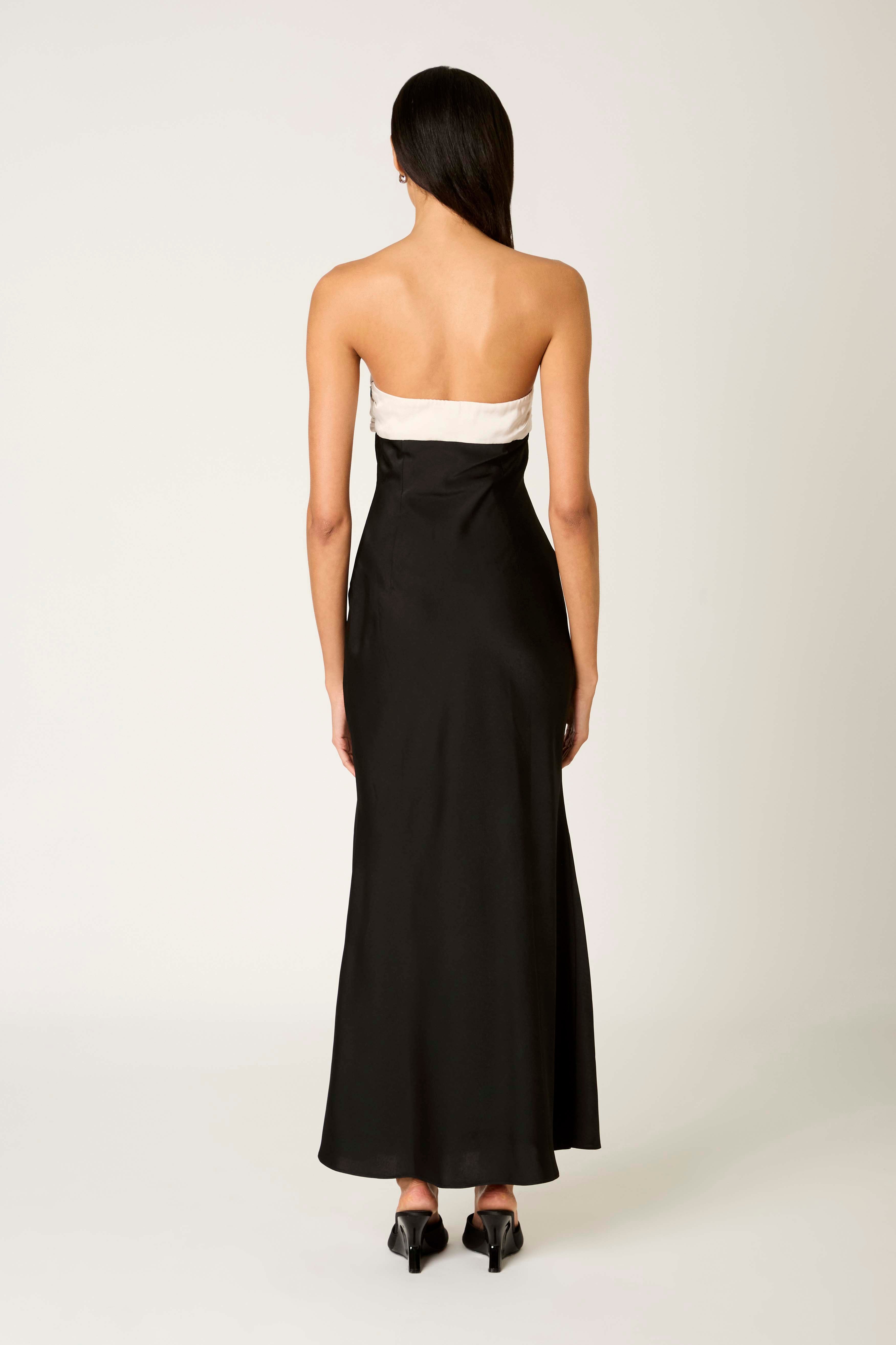 Sunset Dress in black back view
