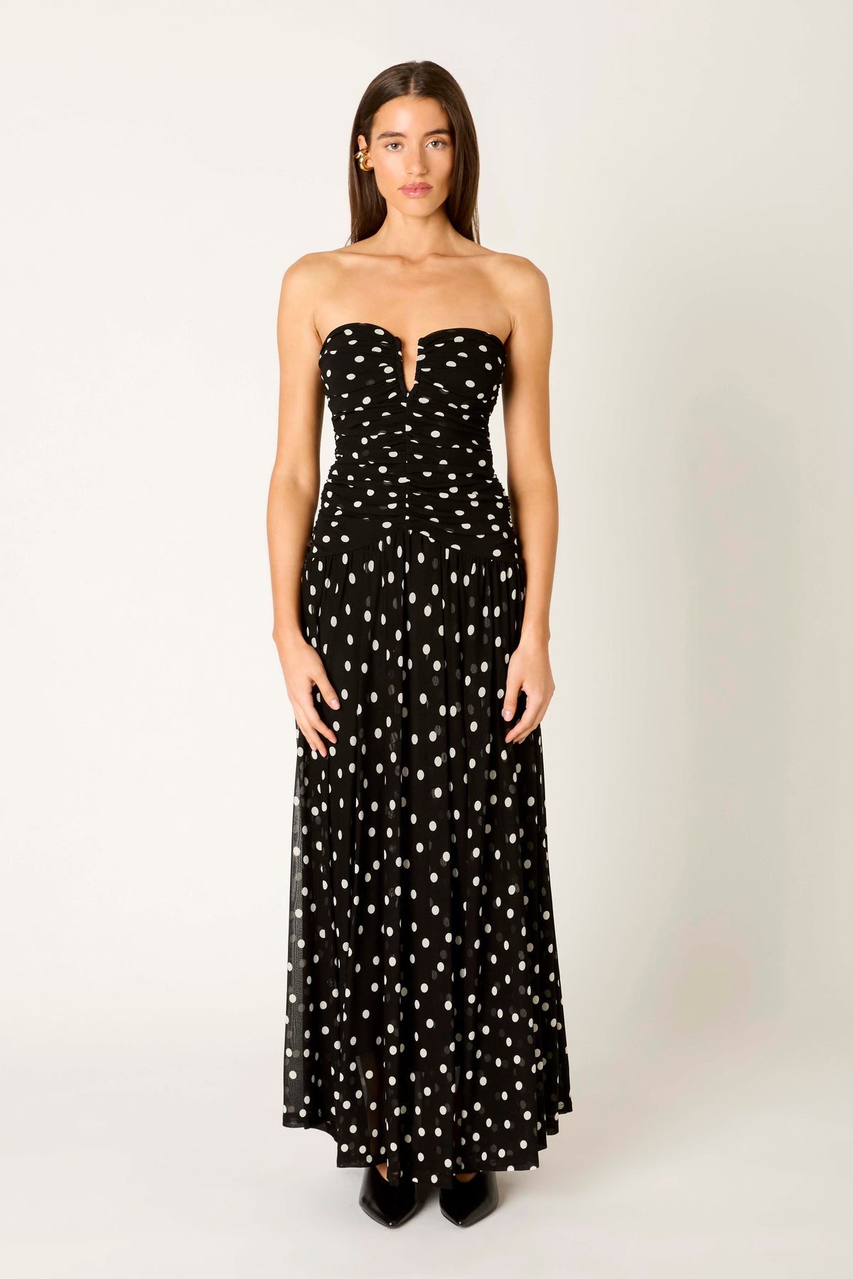 Beverly Dress in black/ivory front view