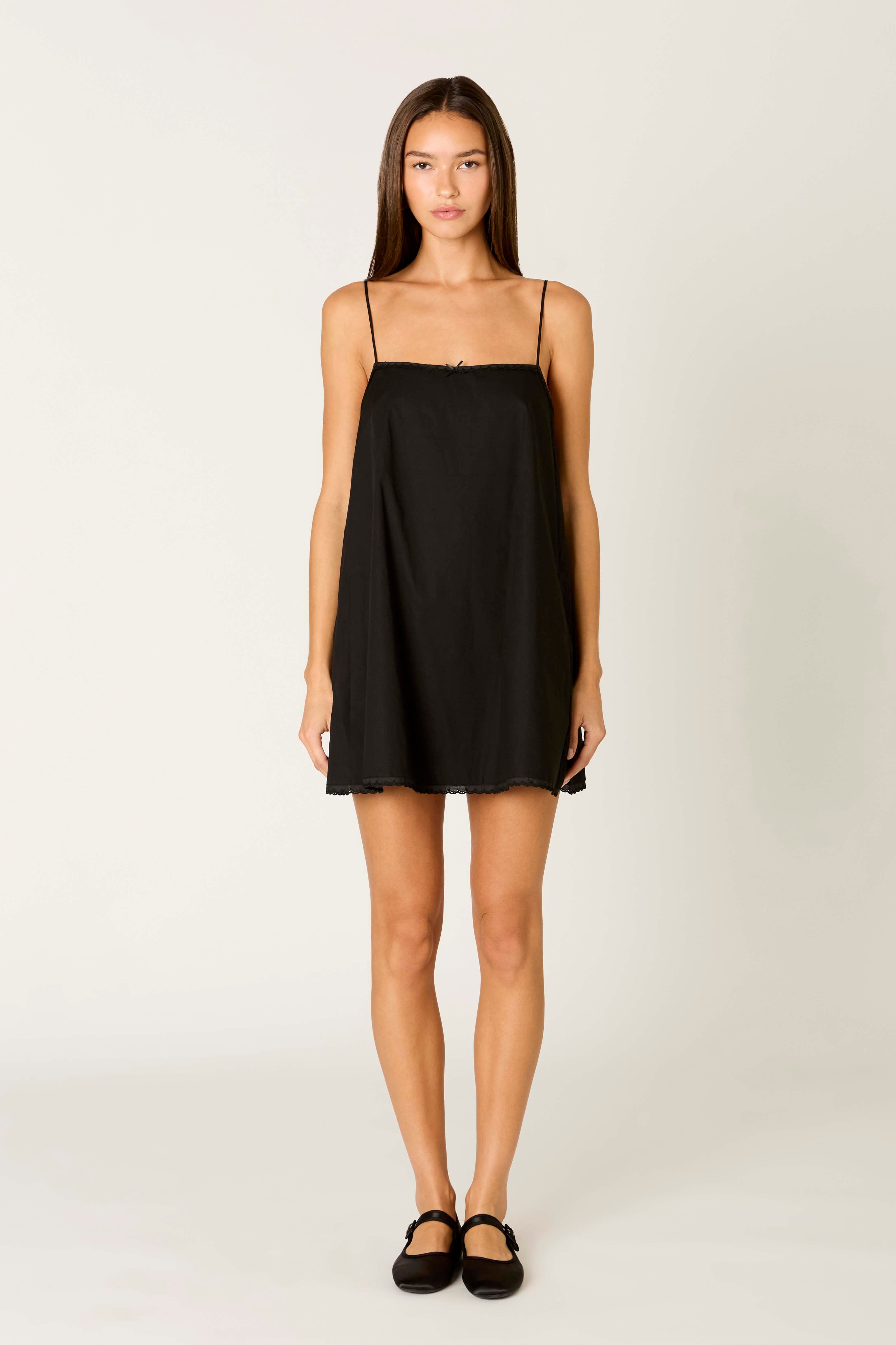 Sitges Dress in black front view