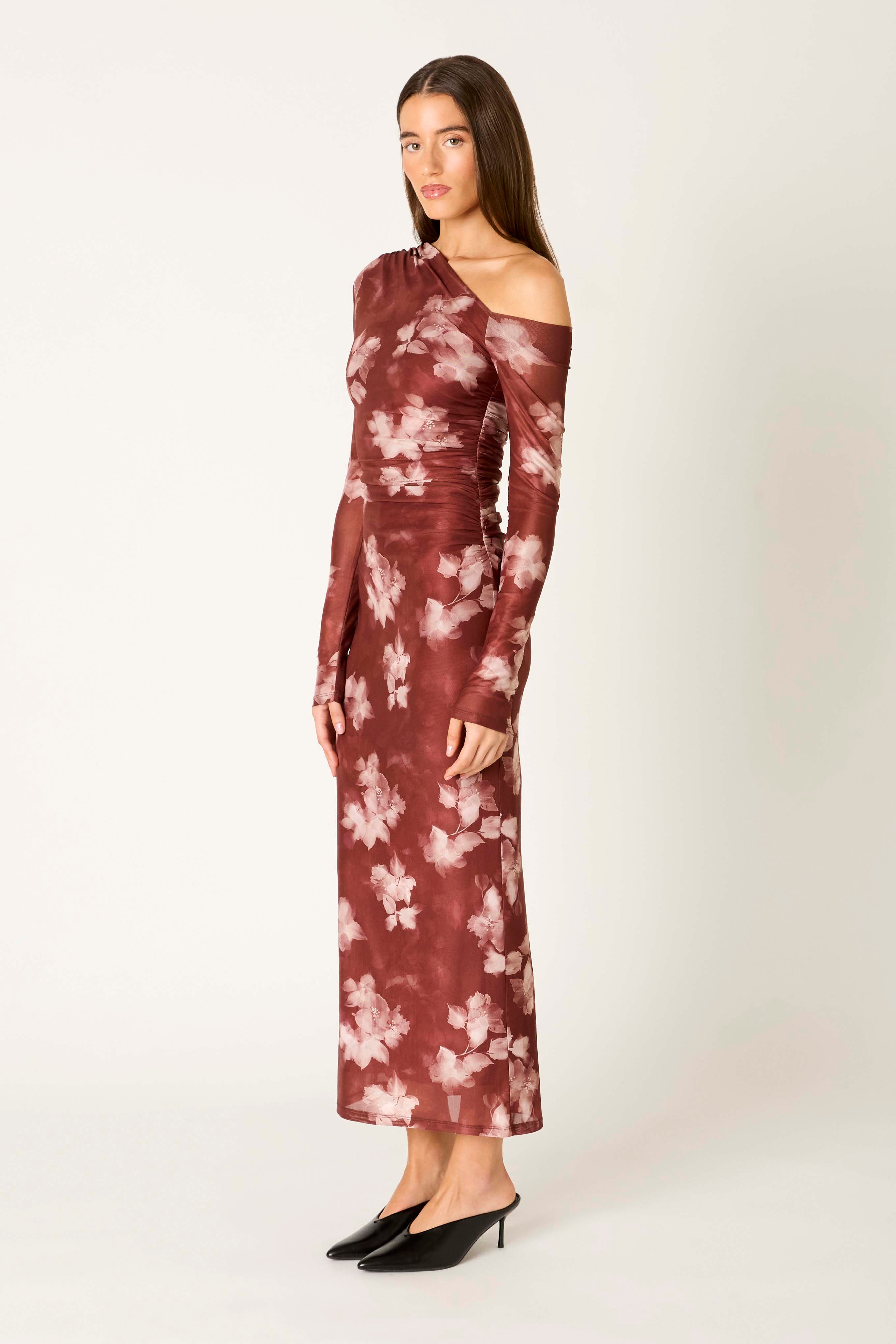 Lyra Dress in merlot side view