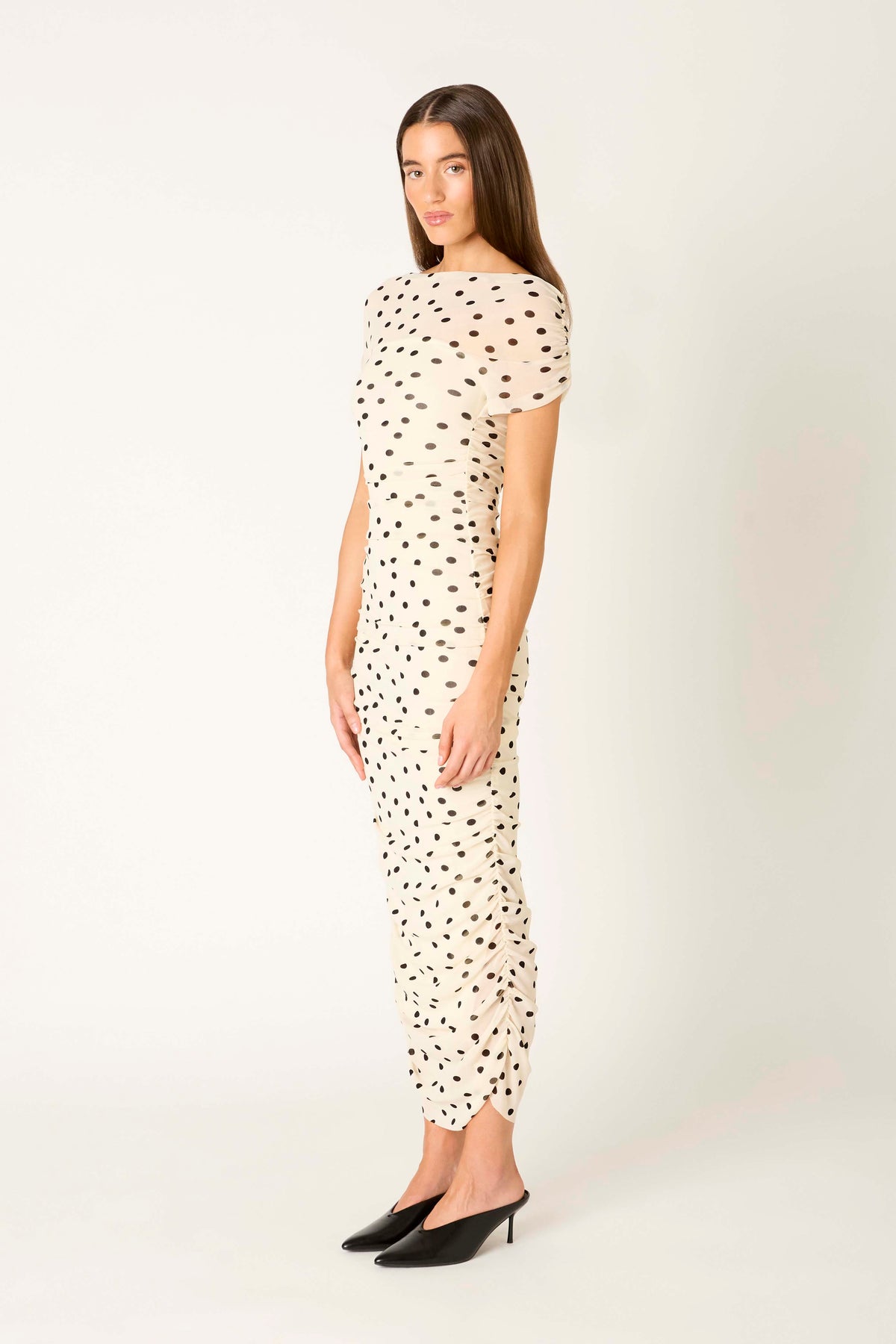 Aria Dress in ivory/black side view