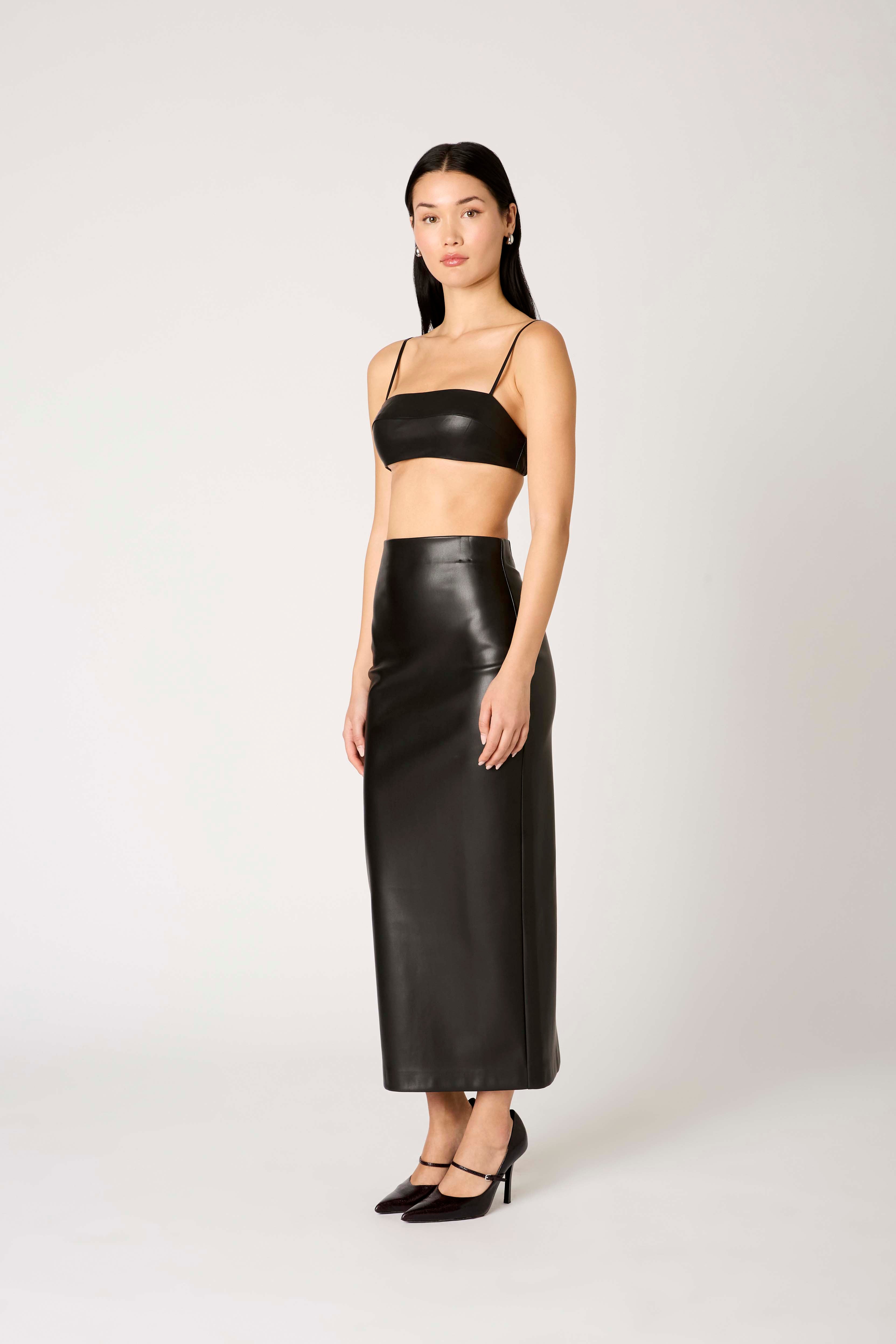 Elodie Skirt in black side view