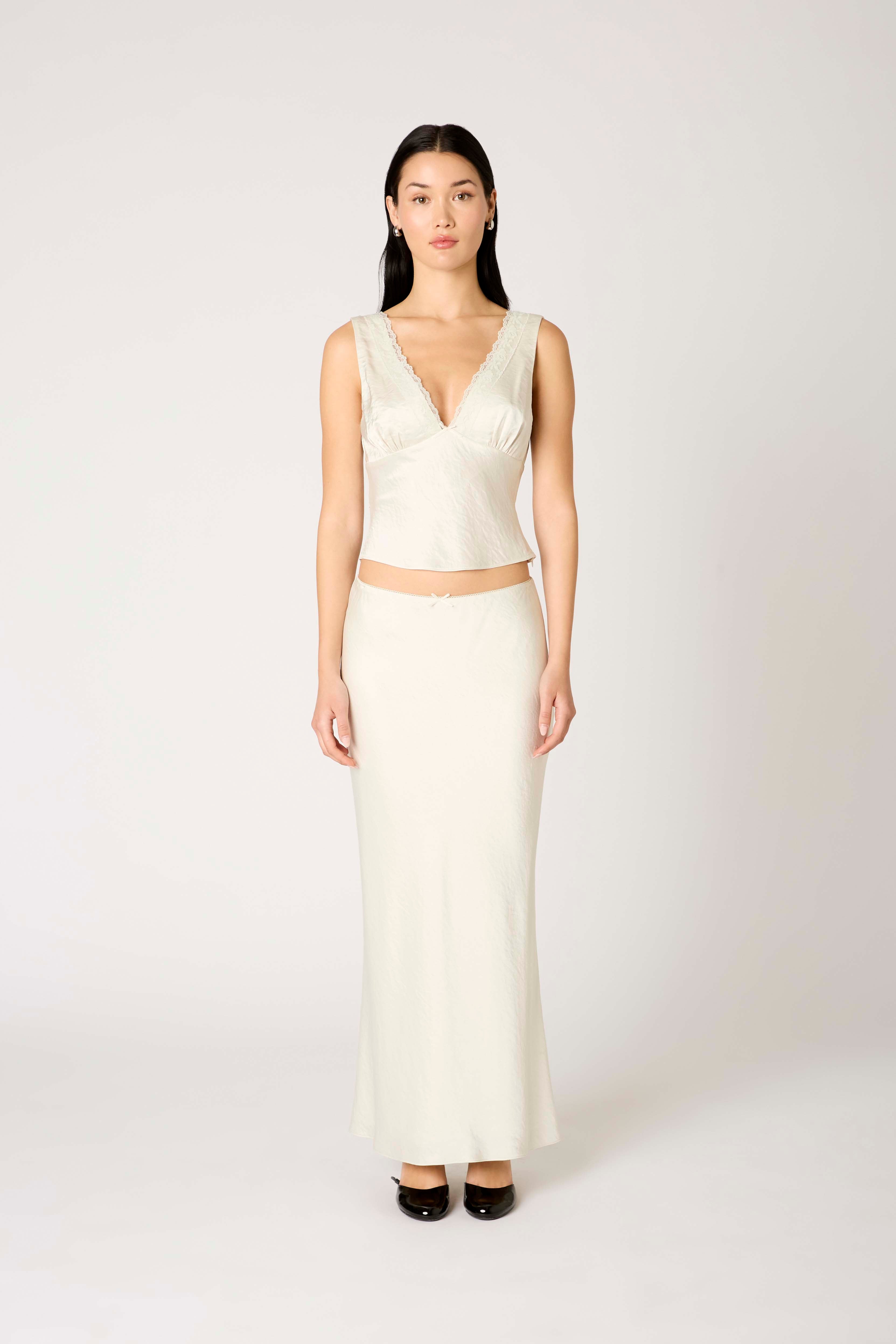 Ravello Skirt in pearl front view