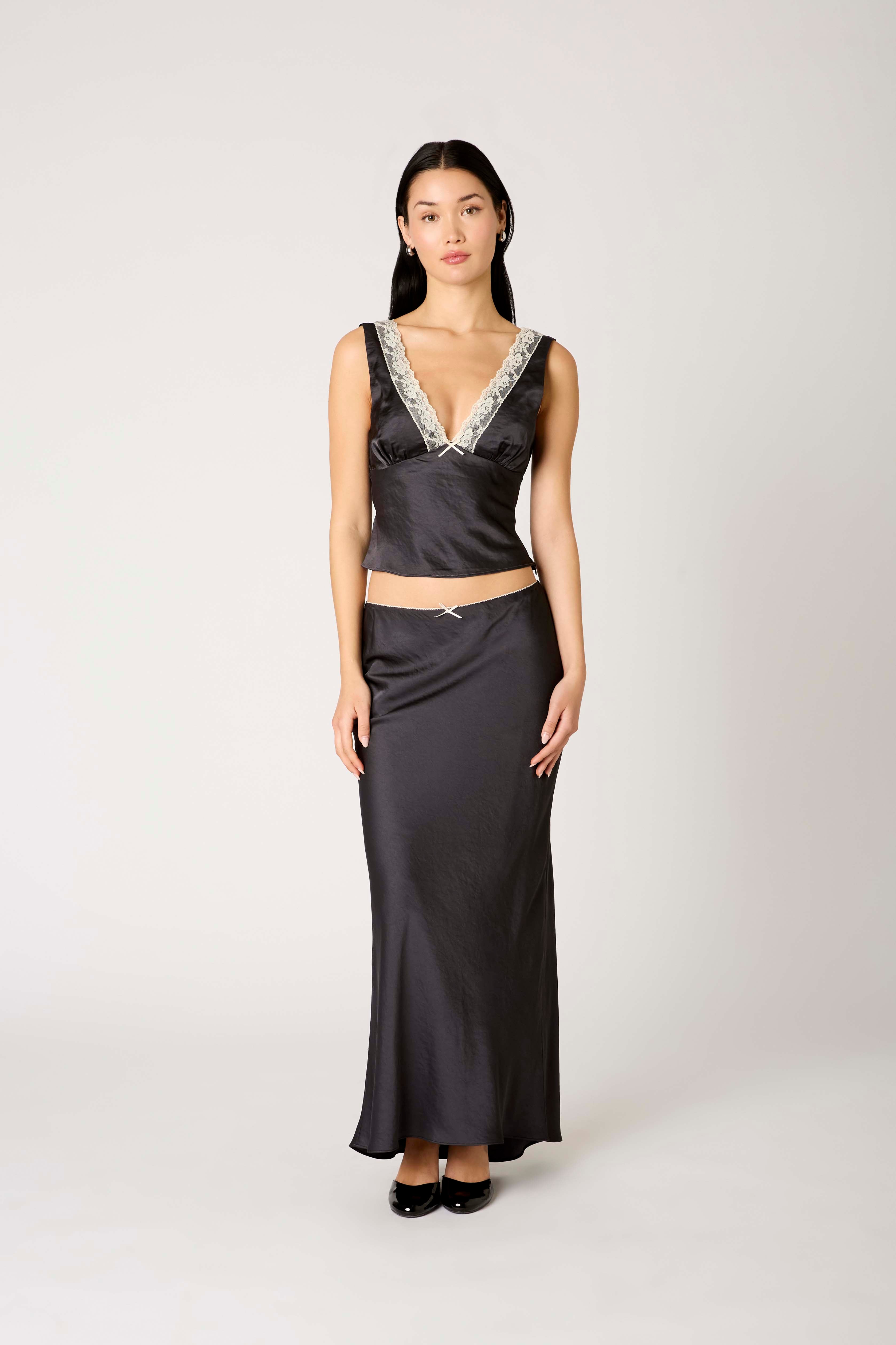 Ravello Skirt in soot front view