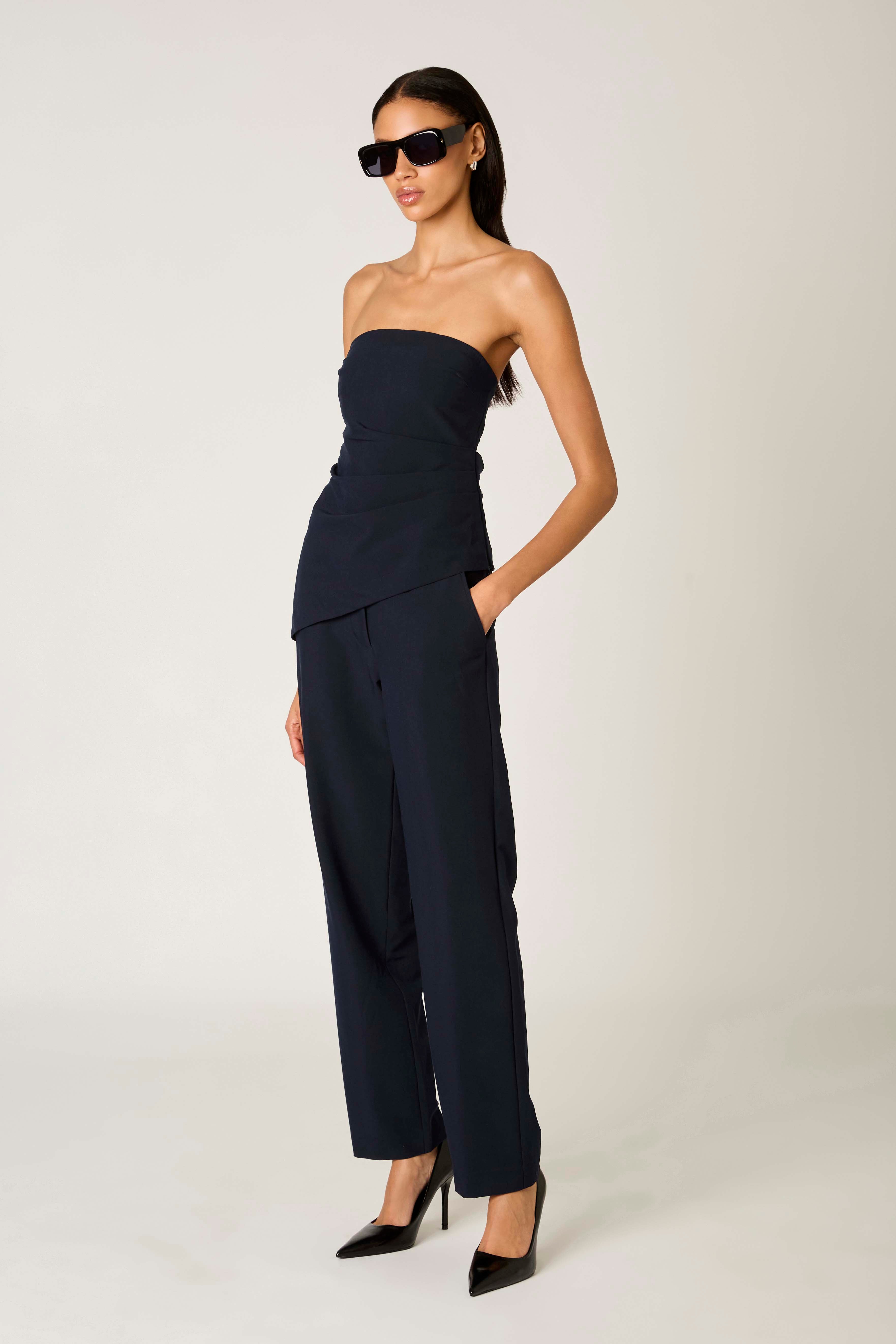 Hillhurst Pant in navy side view