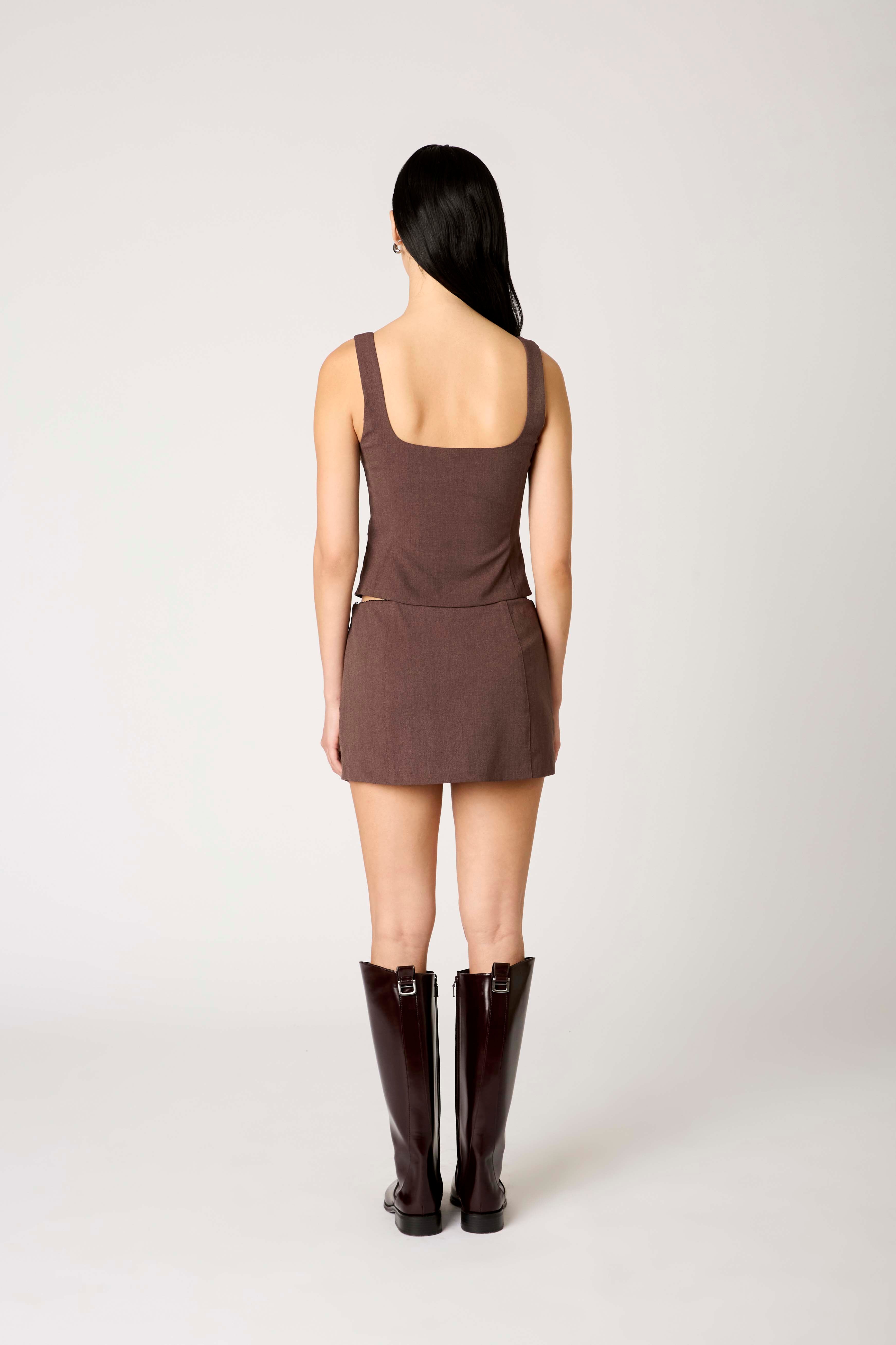 Zina Skort in brown back view