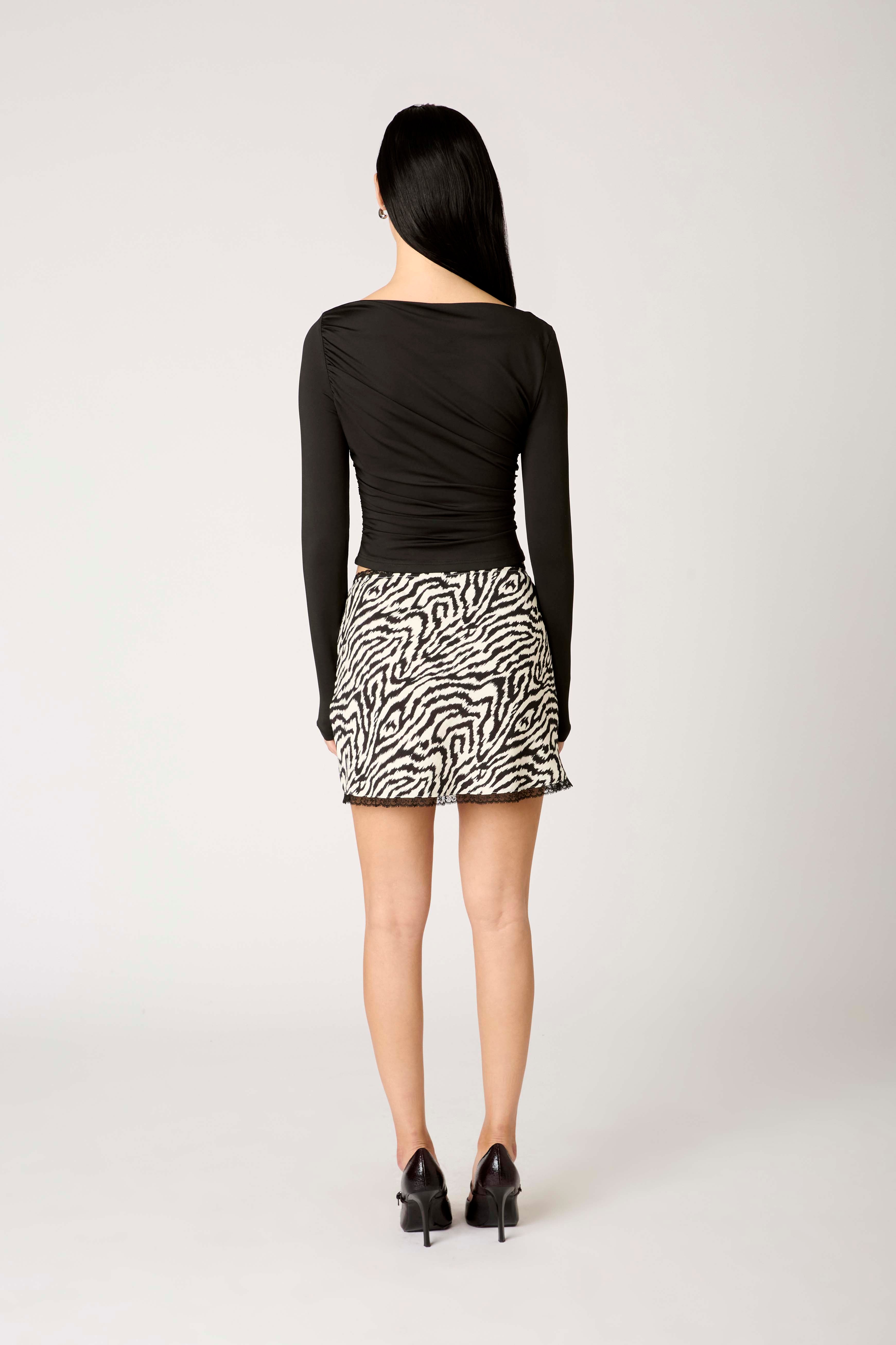 Brianna Skirt in black/white back view