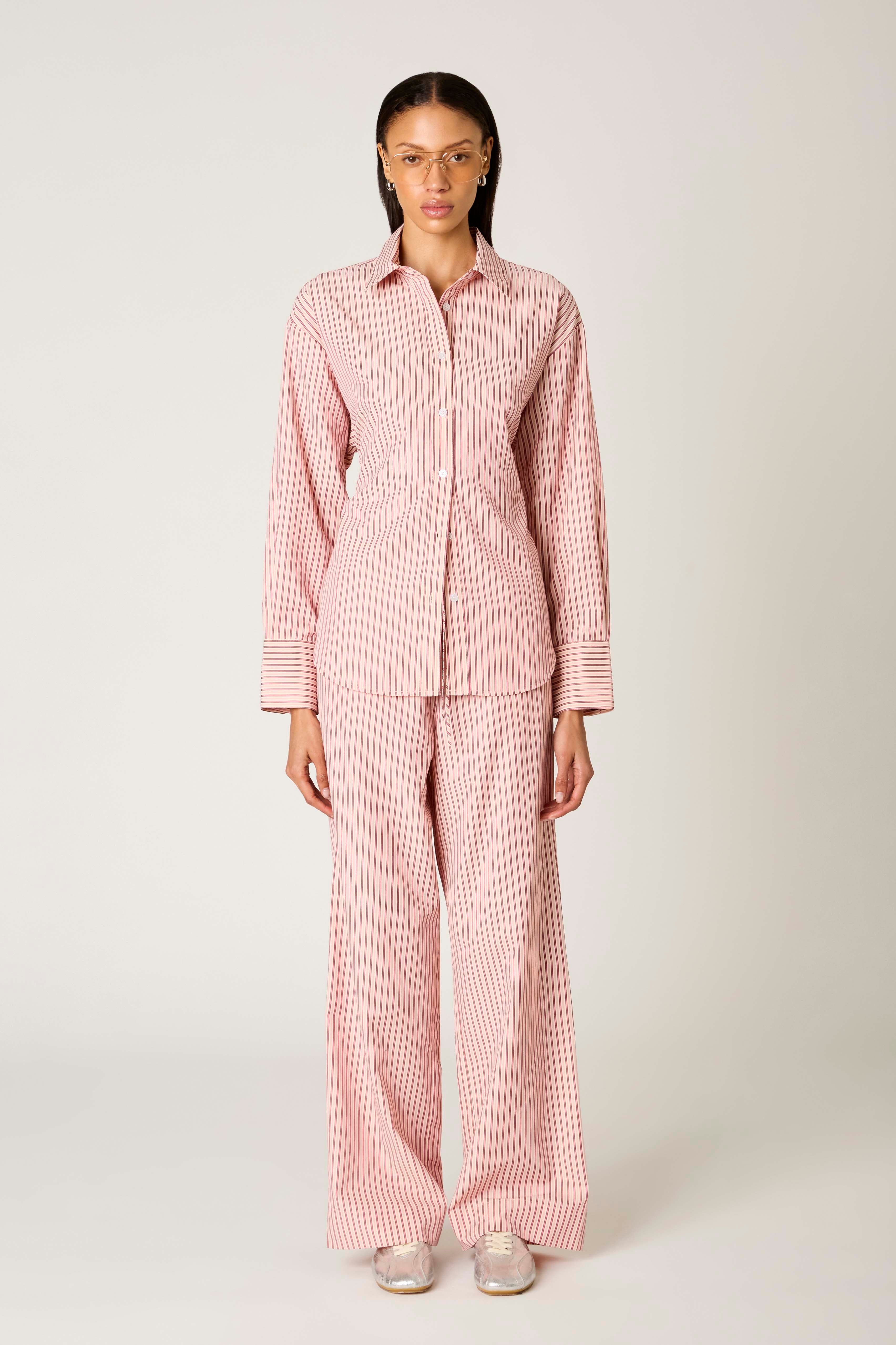 Khonny Pant in wine front view