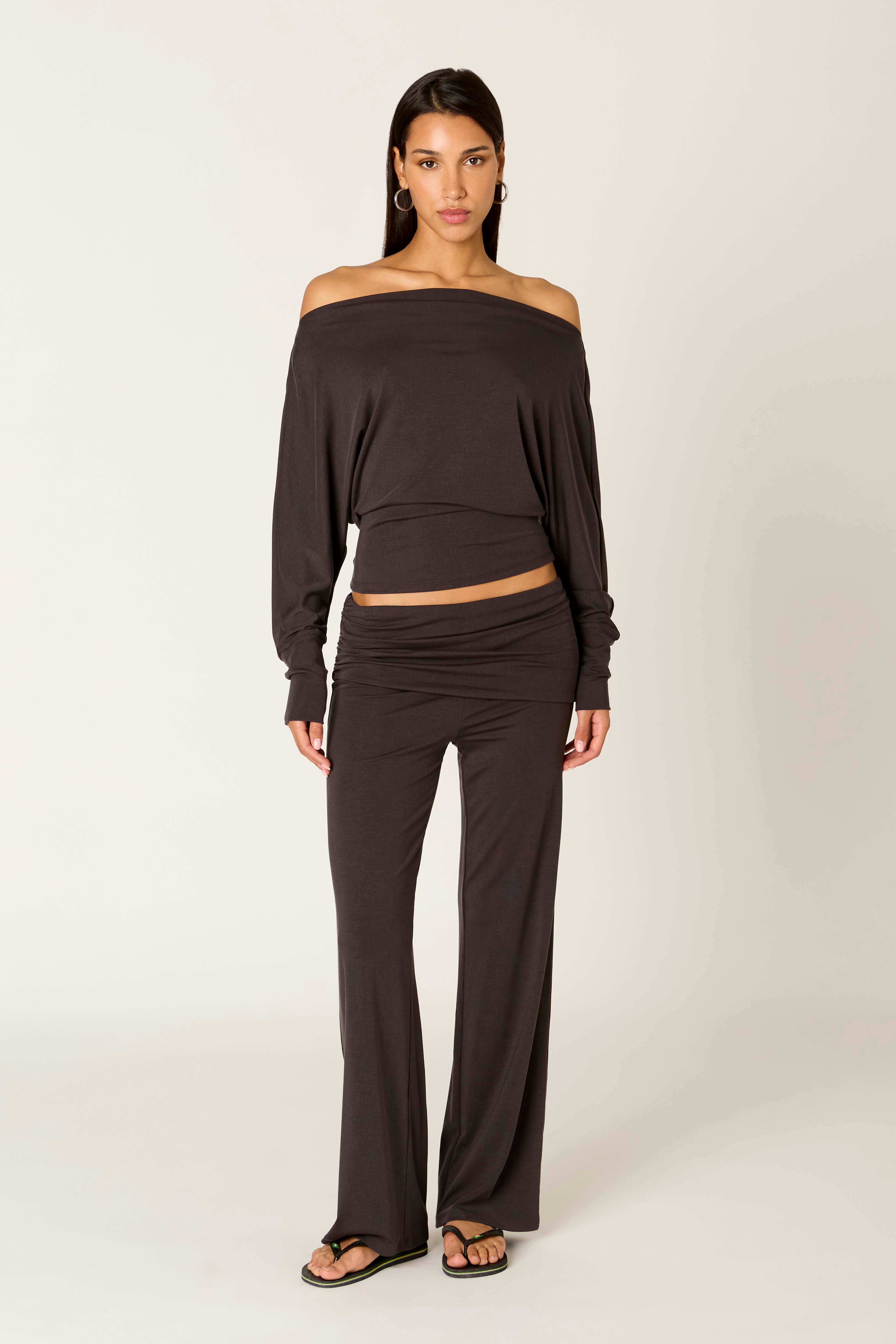Delfina Pant in coal front view