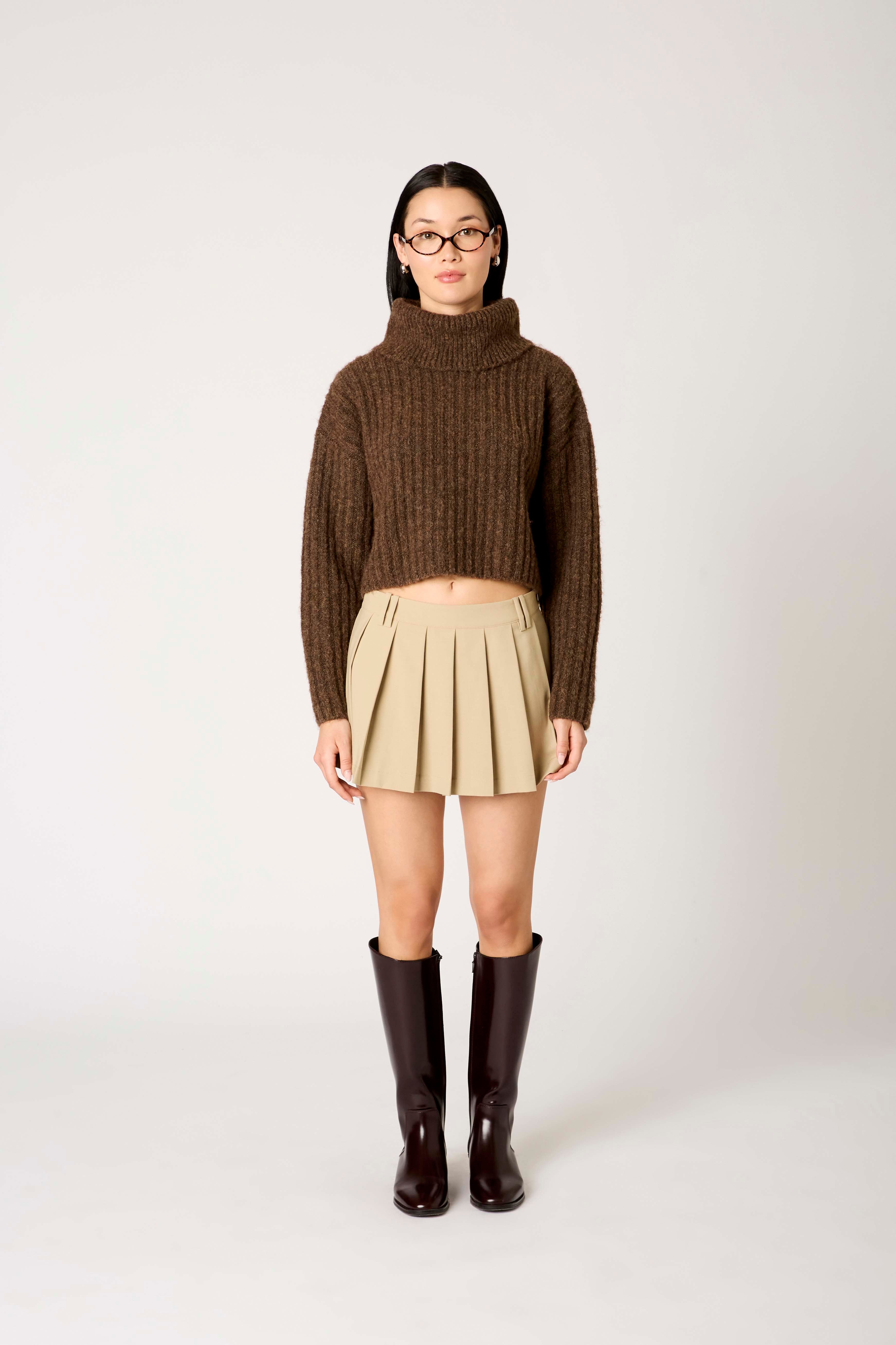 美品 HYKE RIBBED SWEATER NECK WARMER ブラウン WOOL RIBBED SWEATER NECK WARMER | HYKE