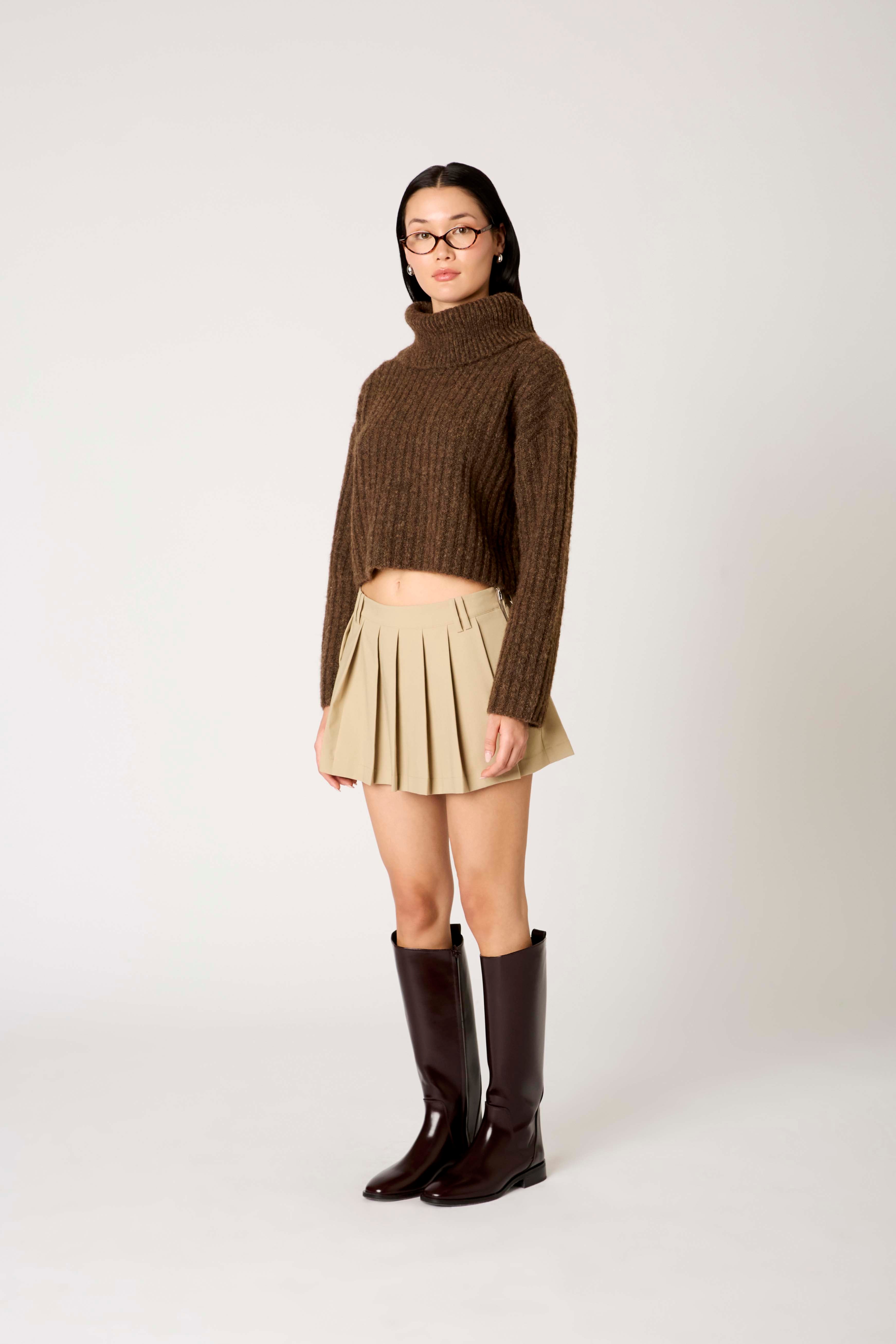 Bruni Sweater in brown side view