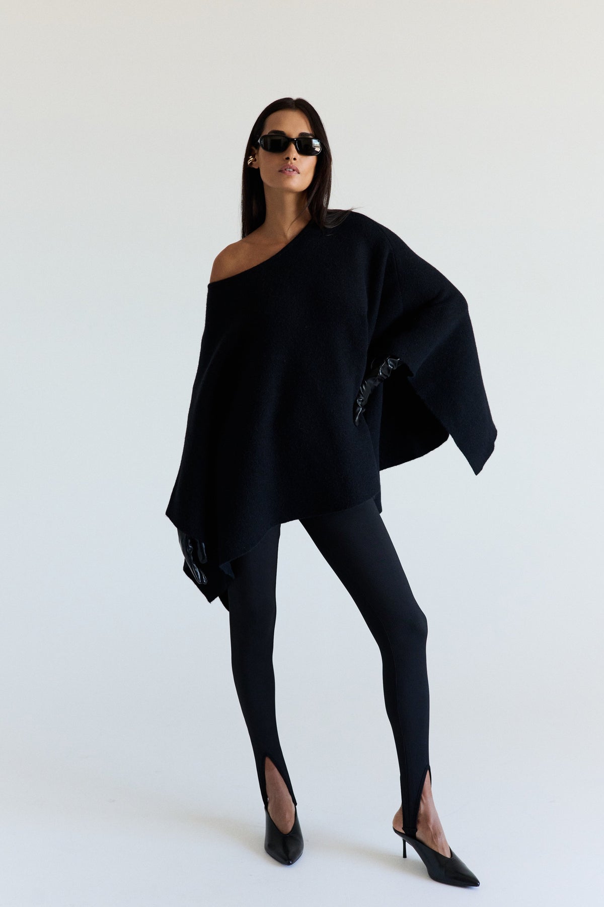 Heathcliff Sweater Cape in black front view