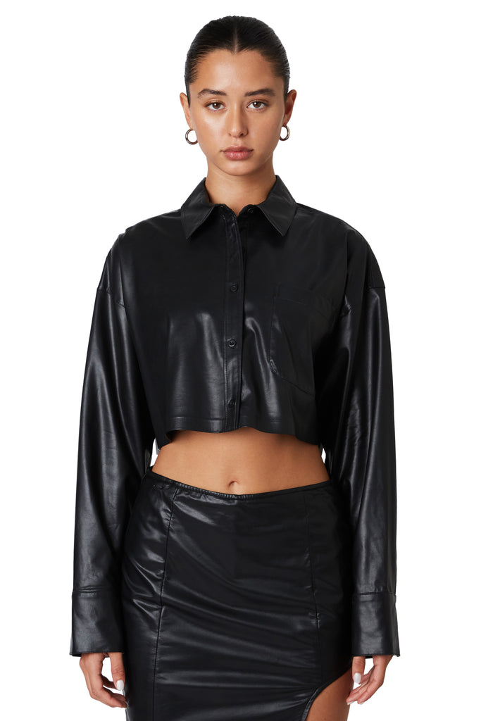Black cropped leather shirt front