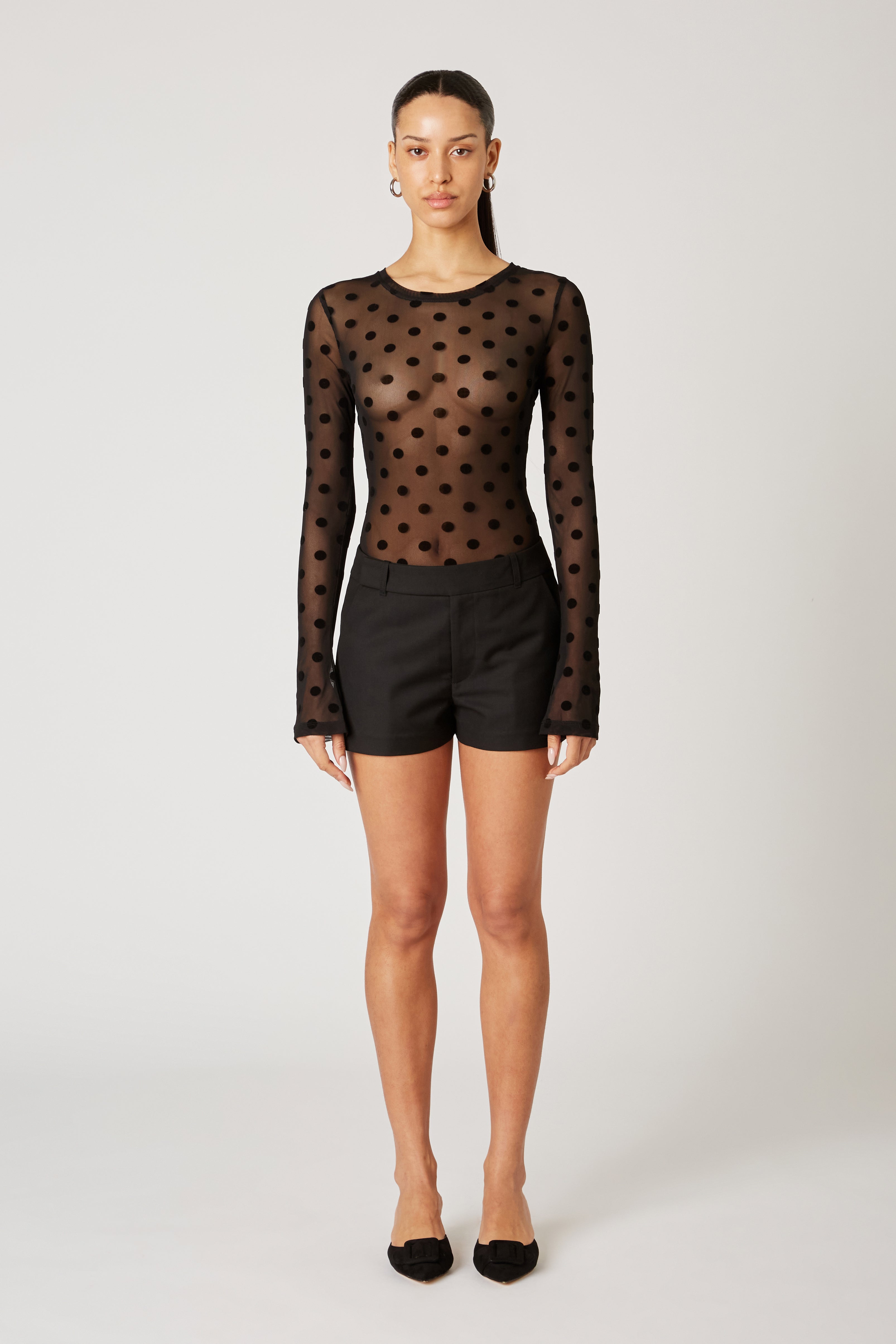 Fox Top in black front view