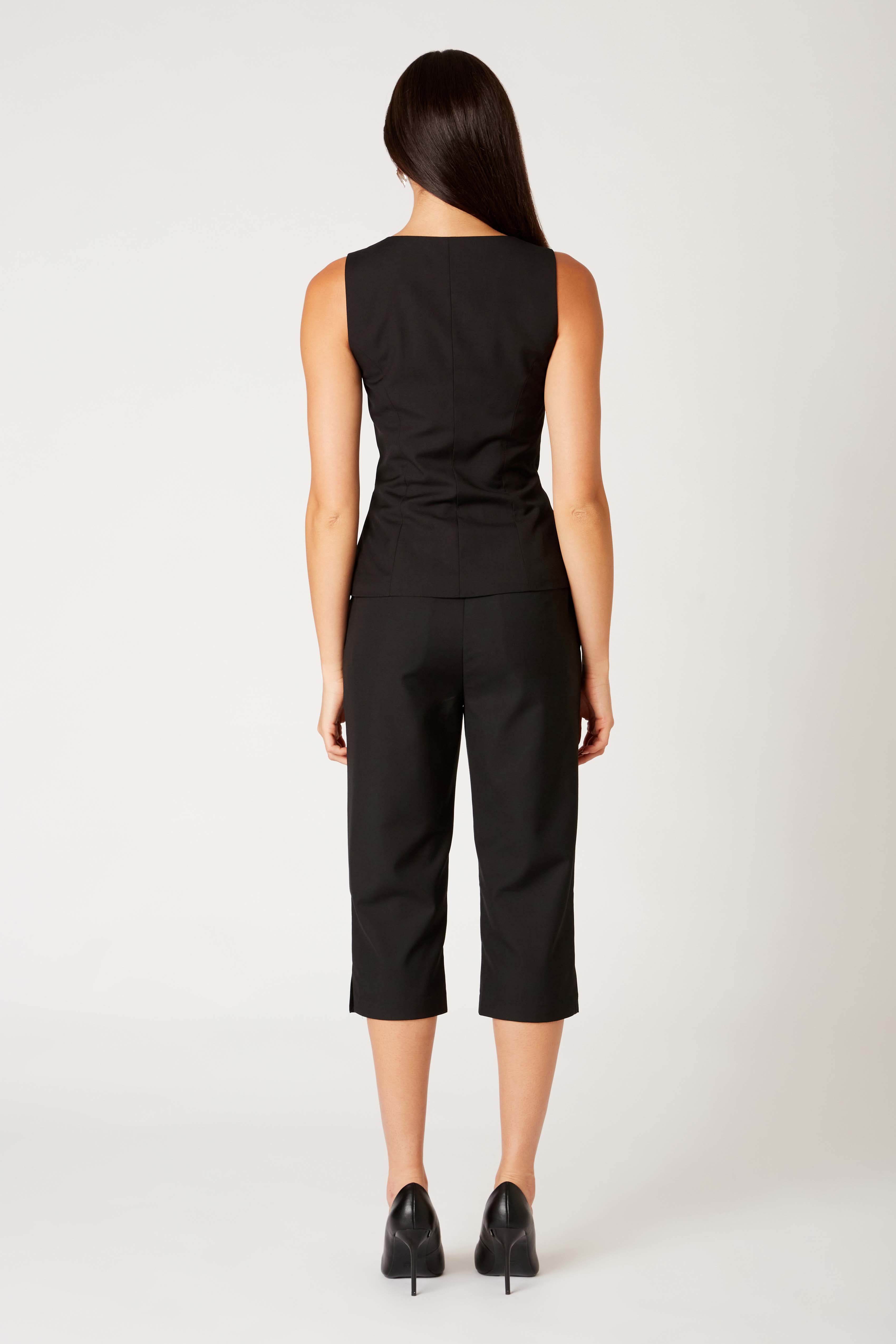 Gisele Vest in black back view