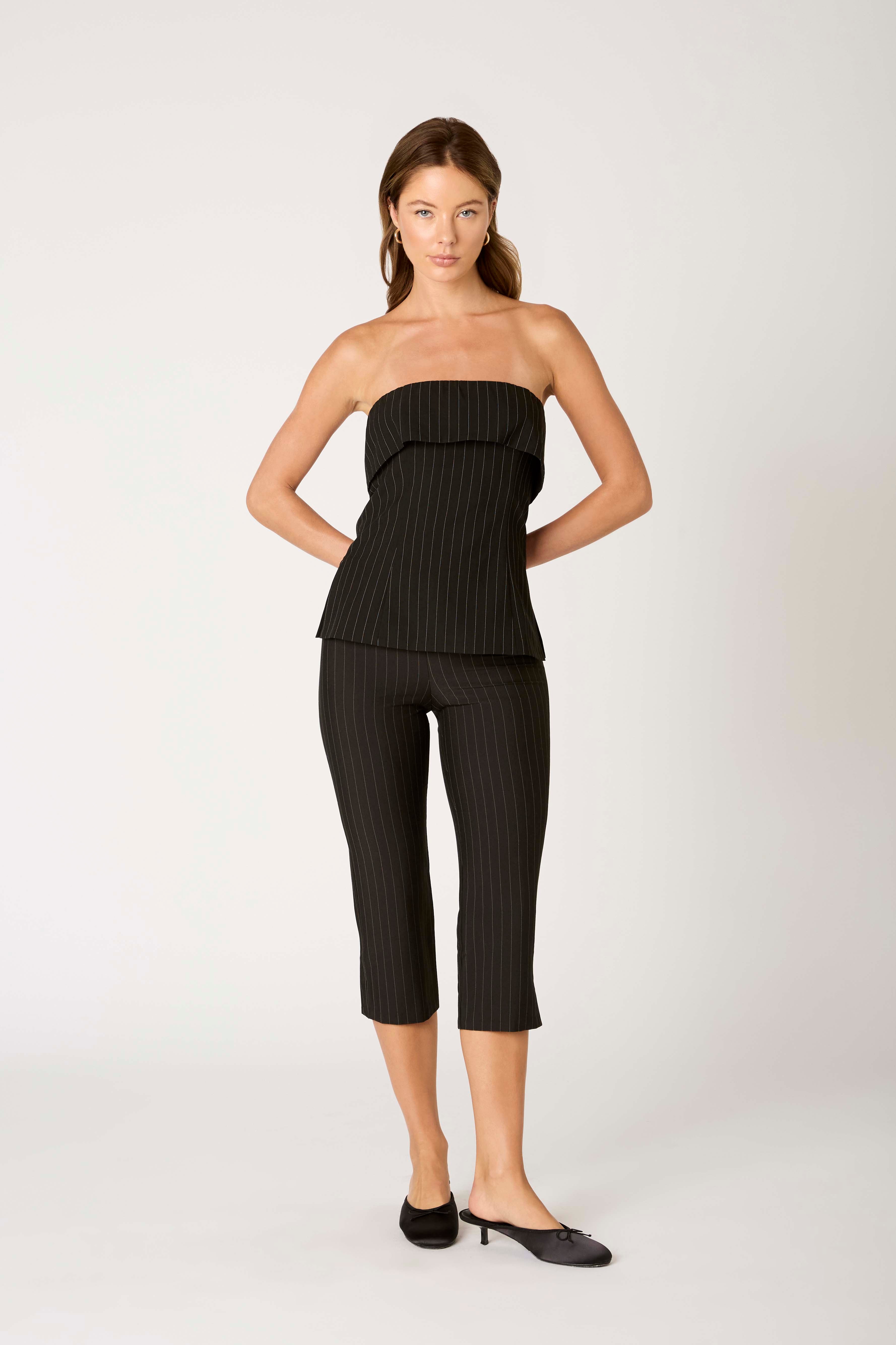 Rob Top in black front view