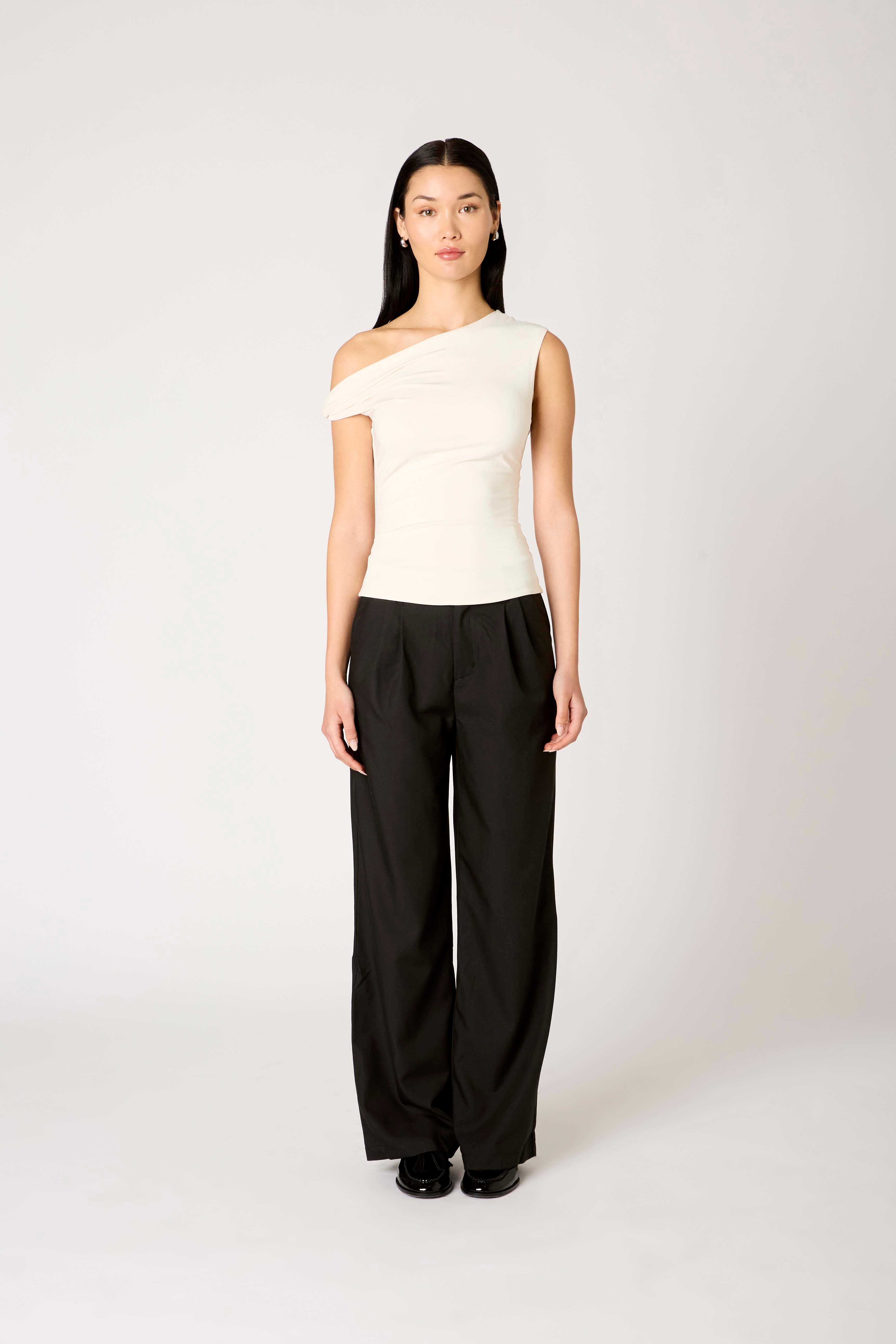 Fraise Top in vanilla front view