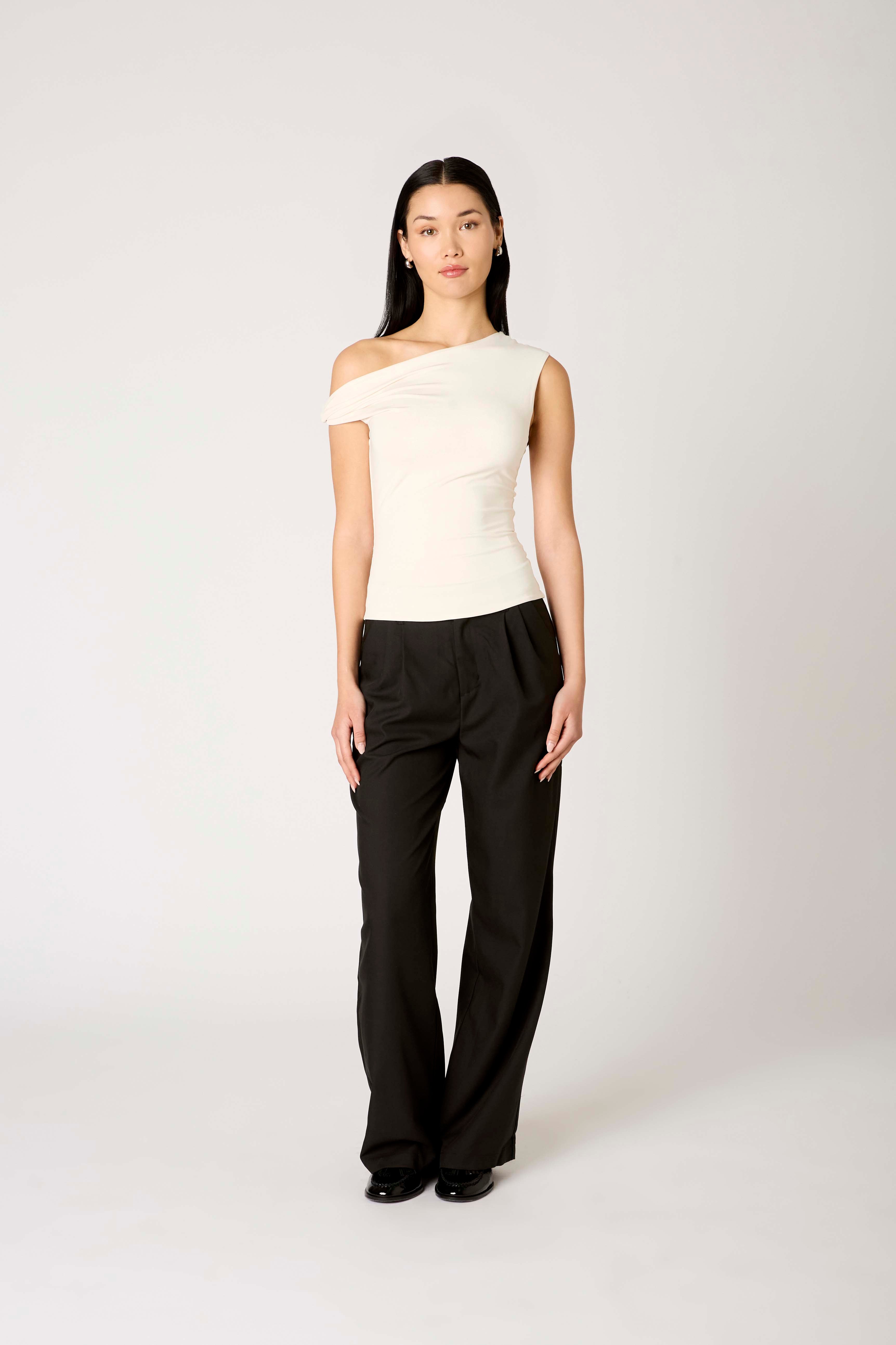 Fraise Top in vanilla front view