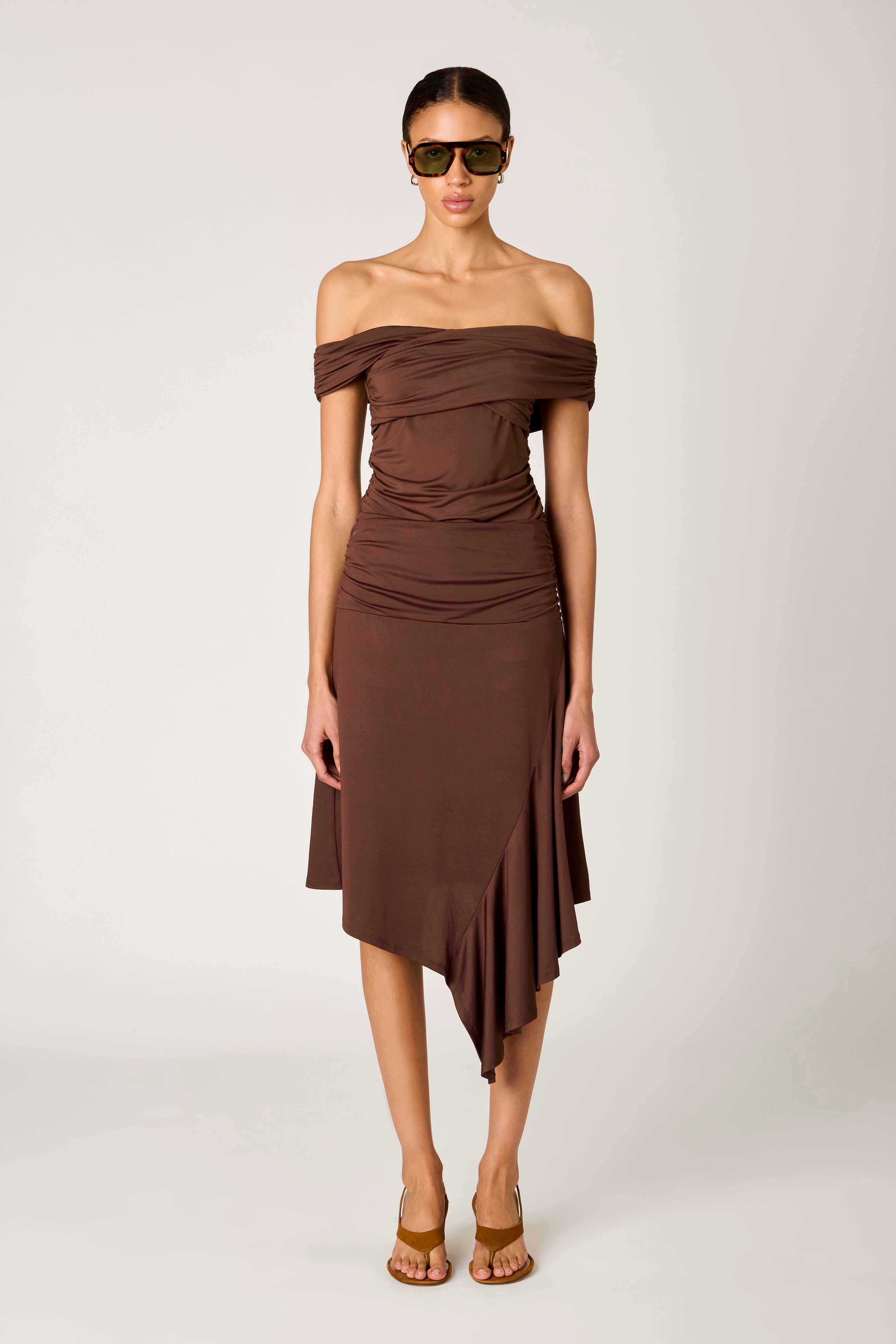 Magnolia Top in chocolate front view