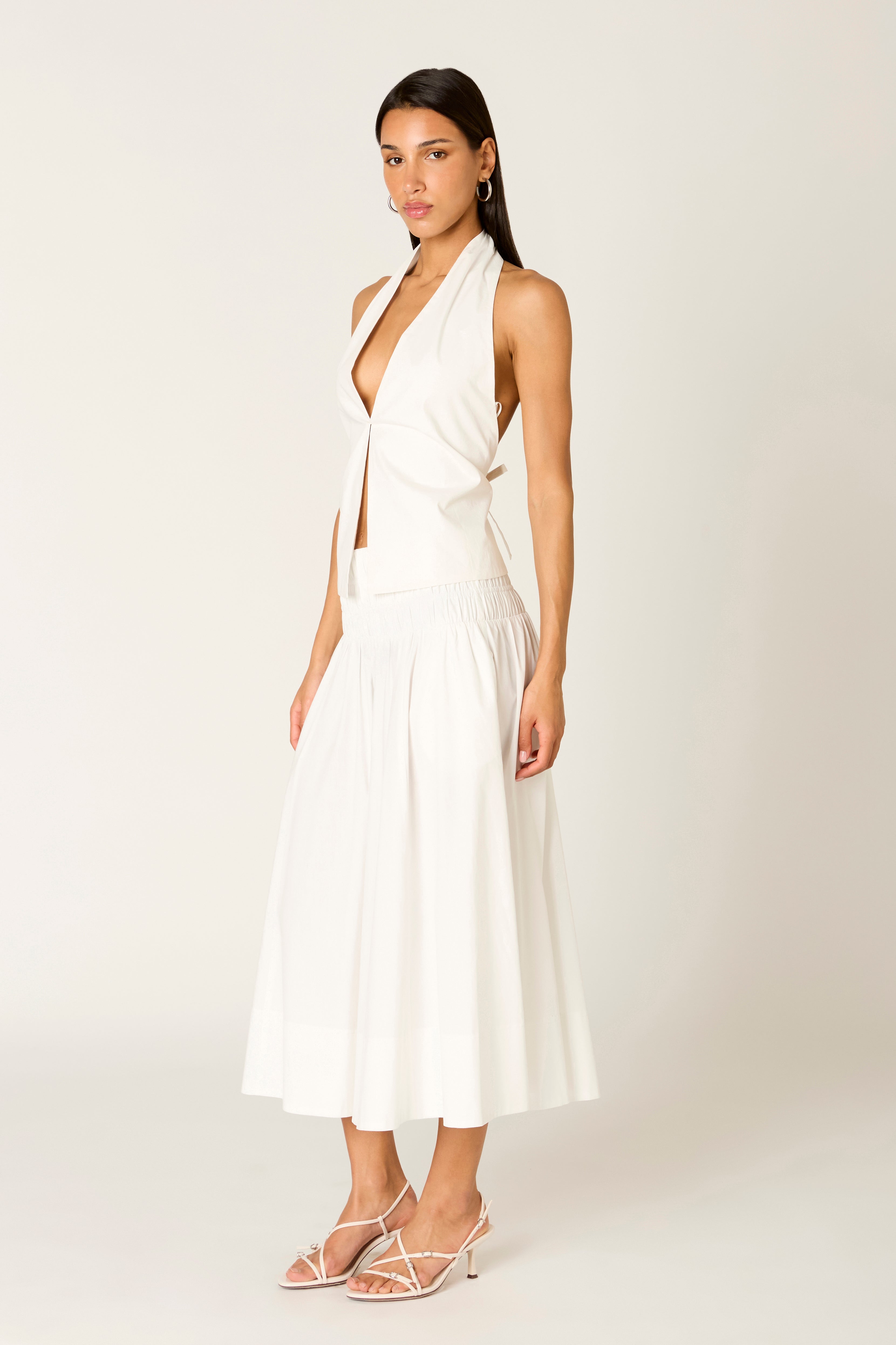 Alfio Top in white side view