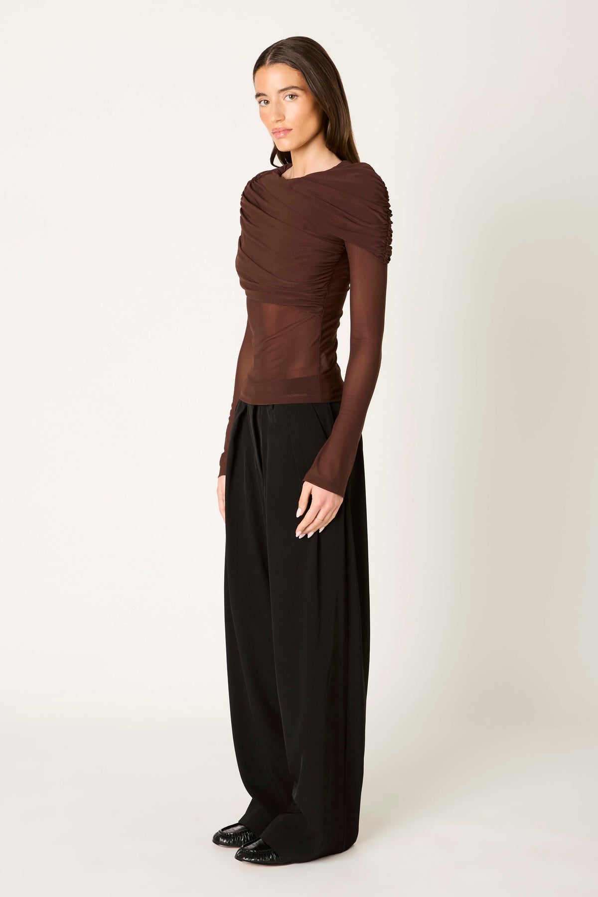 Everleigh Top in brown side view