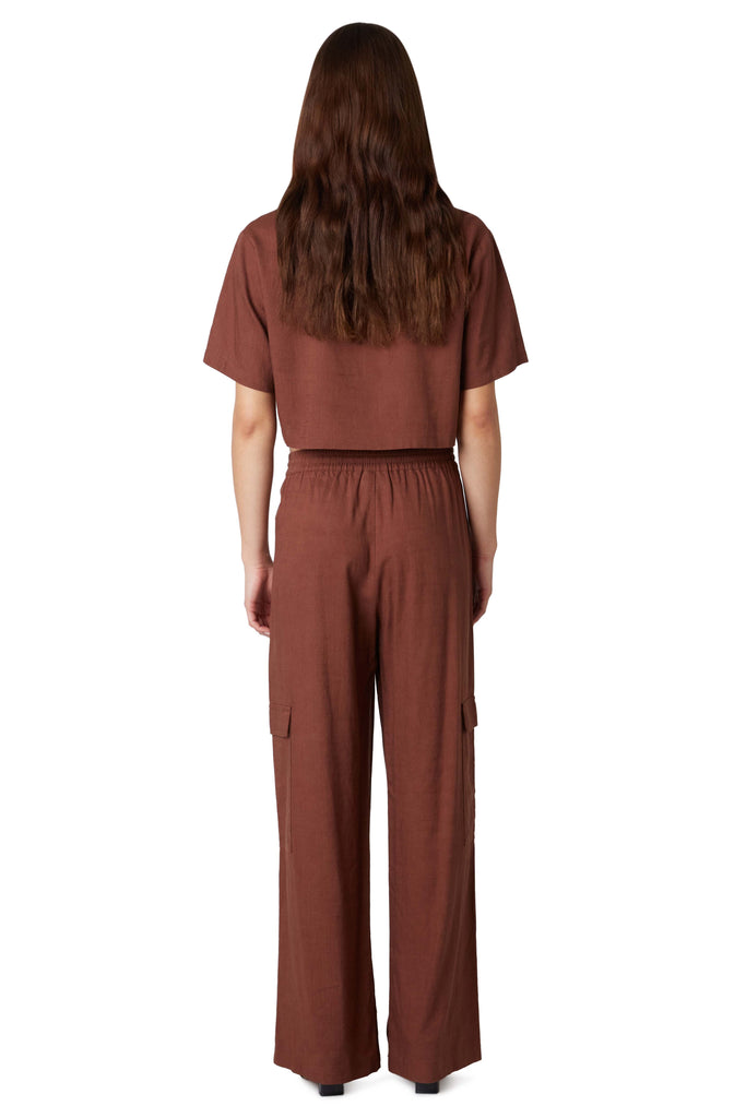 Jacob cargo pant in russet brown back