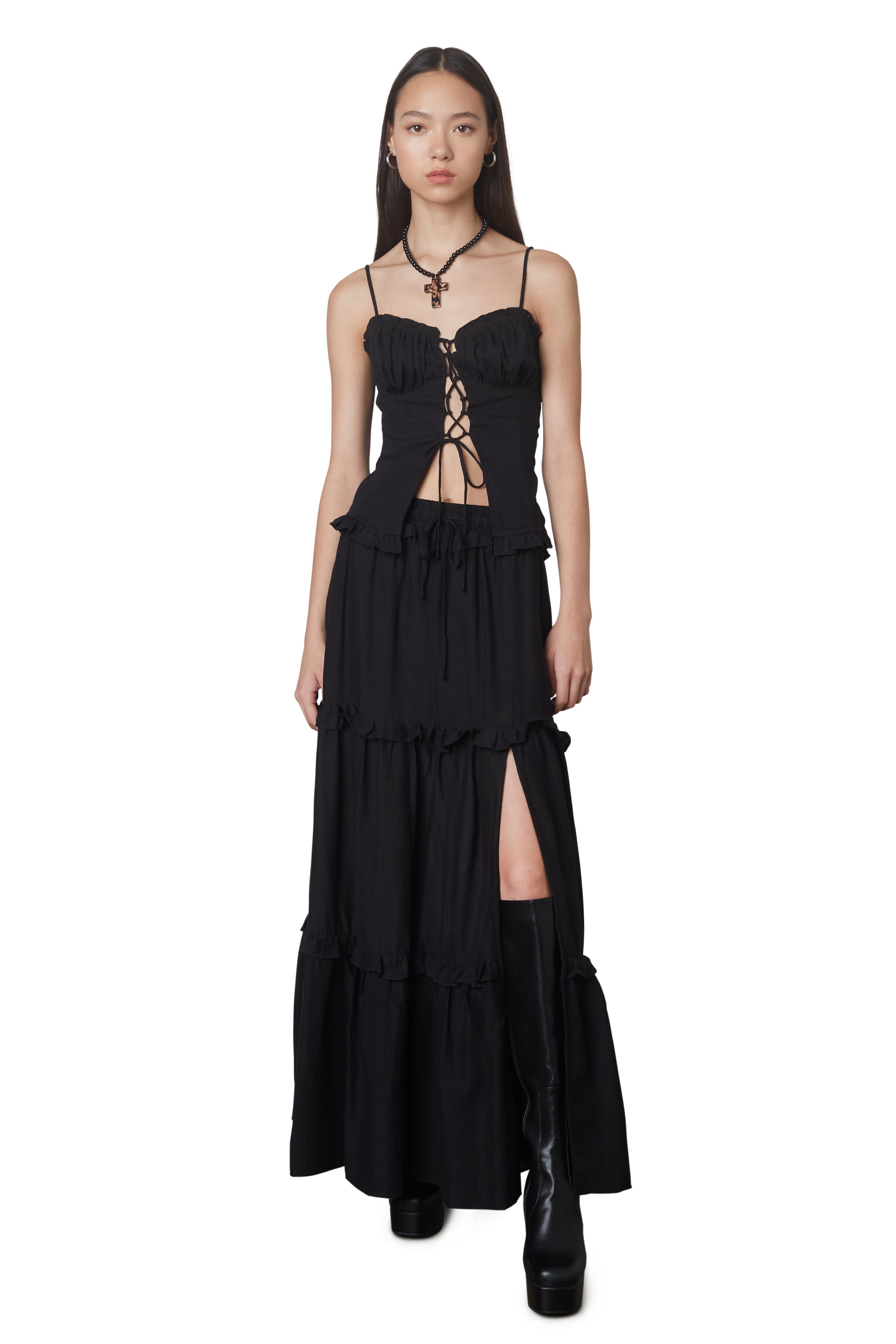 Mila skirt in black front