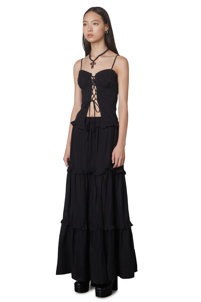 Mila skirt in black side 