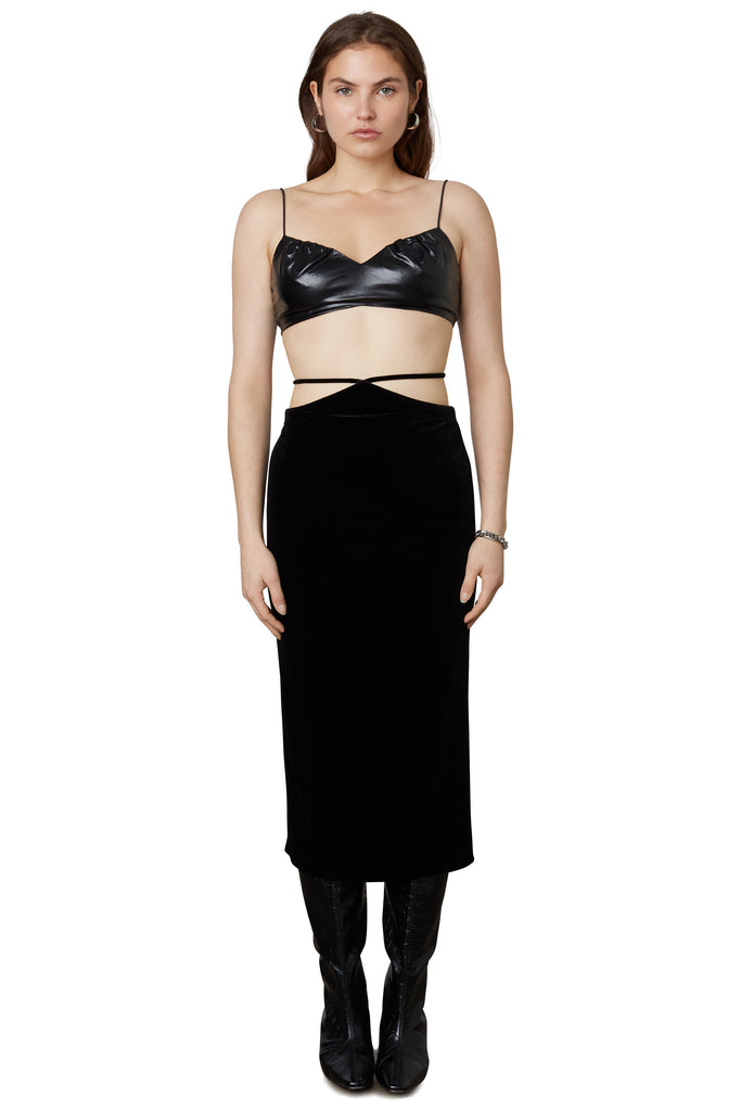 robertson skirt in black front view 2