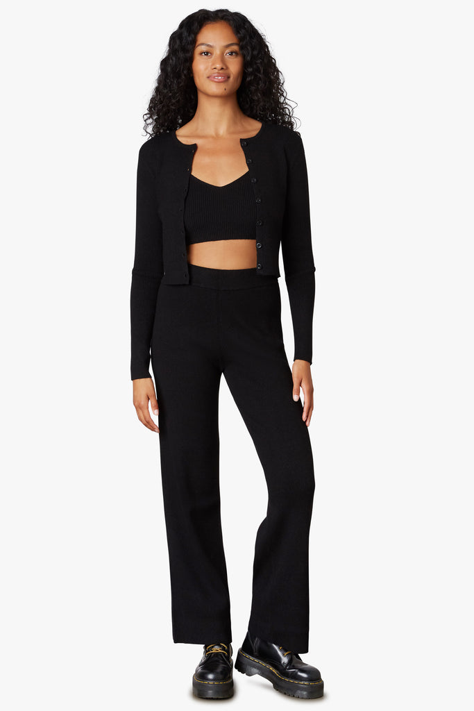 Elle Pant in black, front view