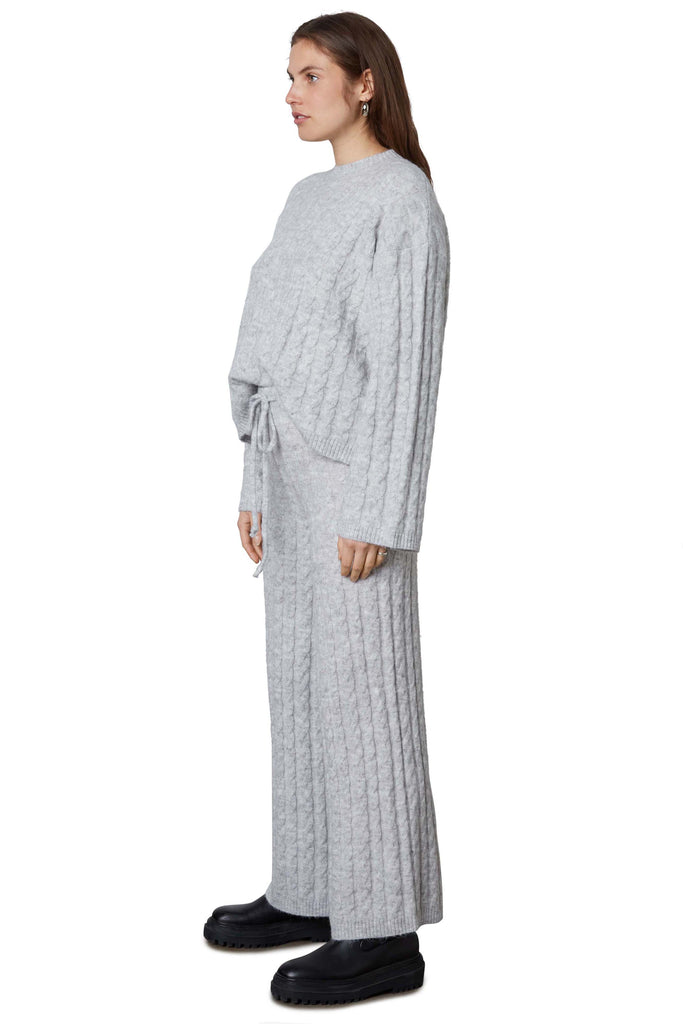 didion sweater pant in heather grey side view