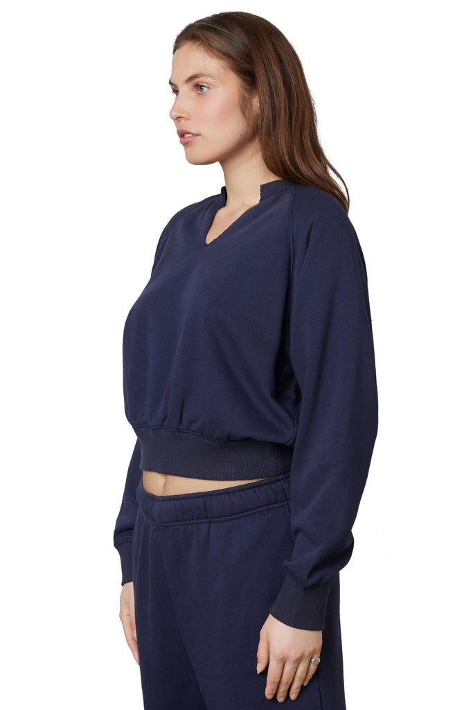 Cropped Notched Sweatshirt in Navy side 